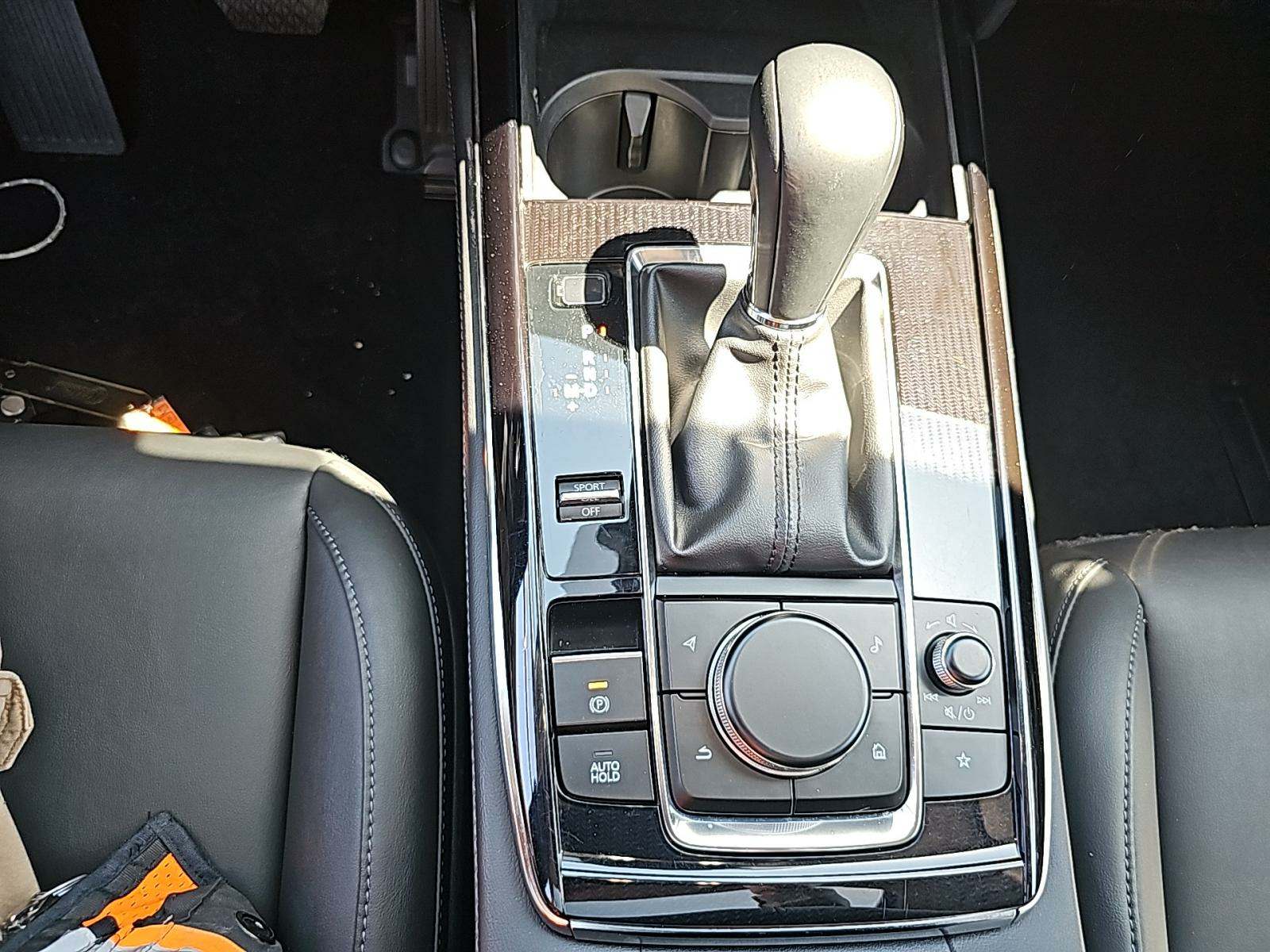 2022 MAZDA CX-30 2.5 S Preferred Package AWD