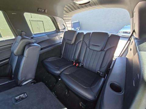 MERCEDES-BENZ GLS - 10