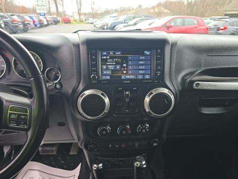 JEEP UNLIMITED SAHARA - 6