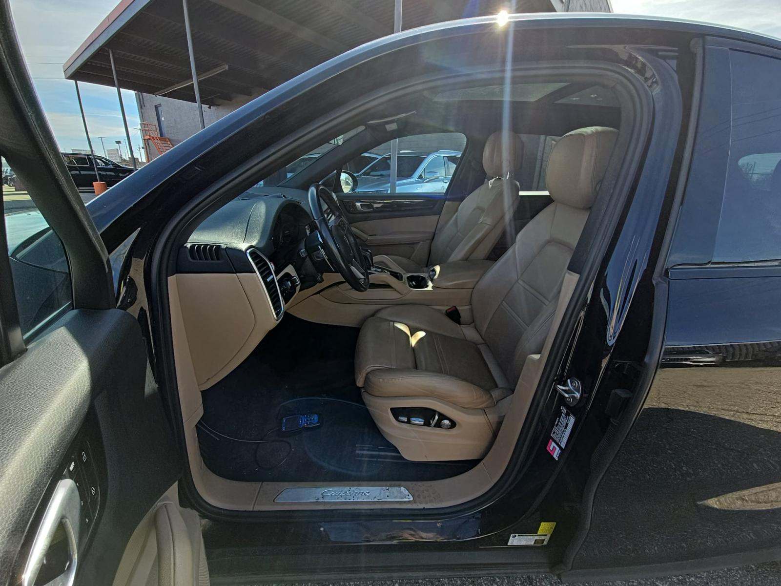 2019 Porsche Cayenne Base AWD