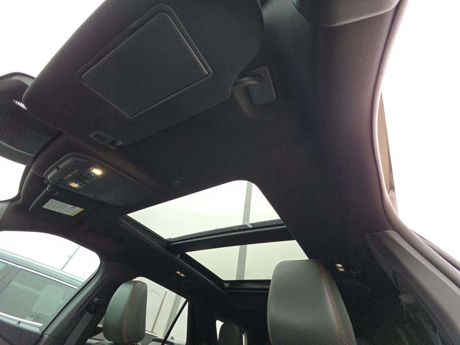 FORD EXPLORER - 7