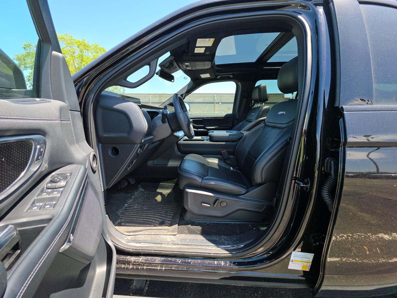 FORD EXPEDITION MAX - 2