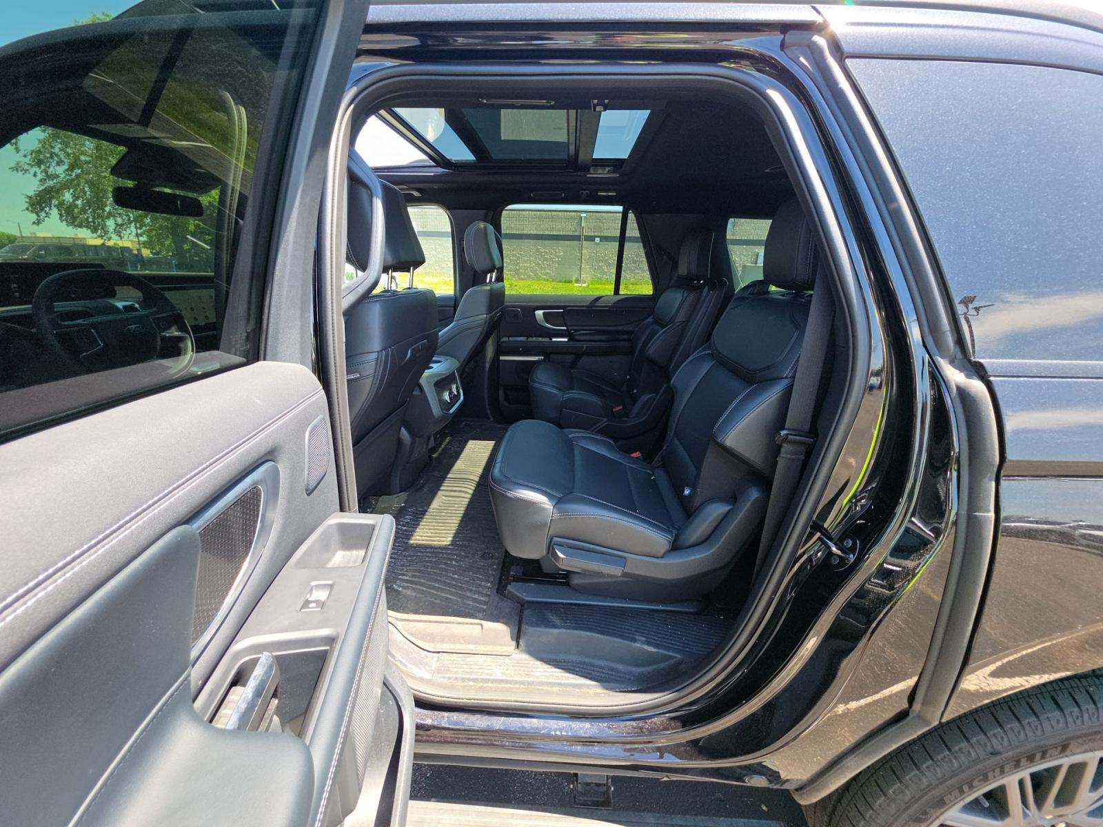 FORD EXPEDITION MAX - 9