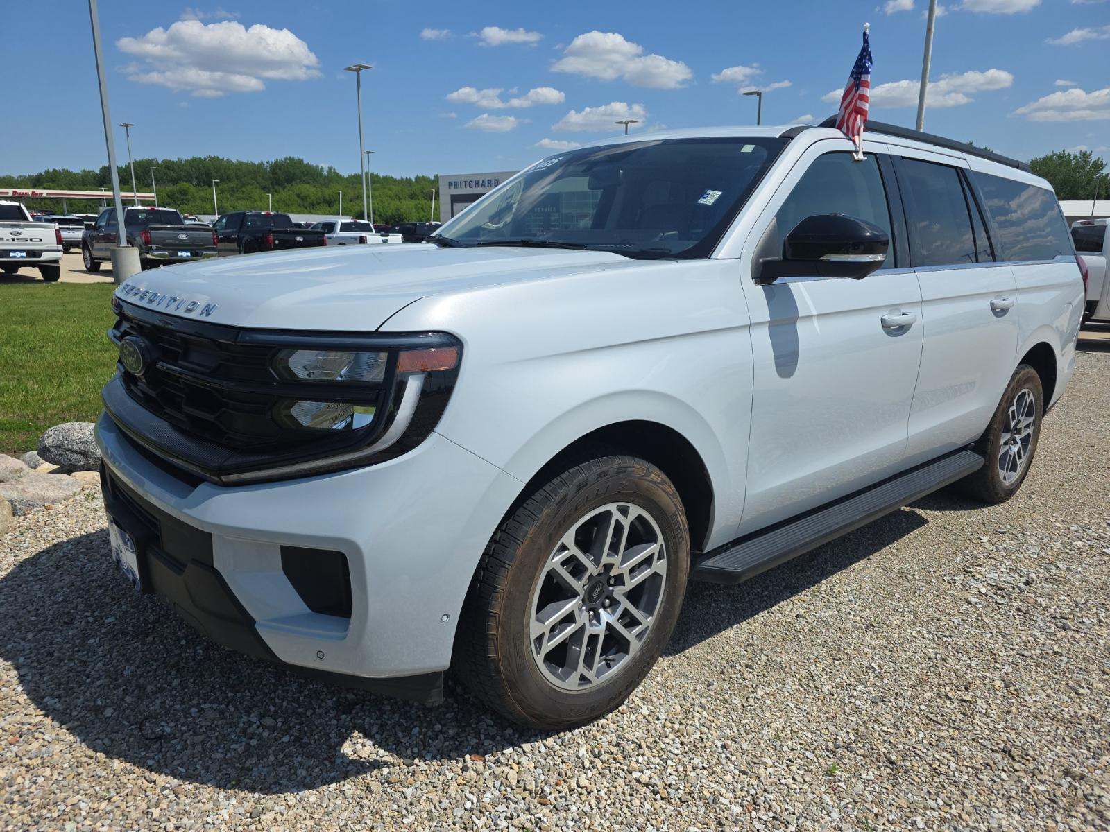 FORD EXPEDITION MAX - 1