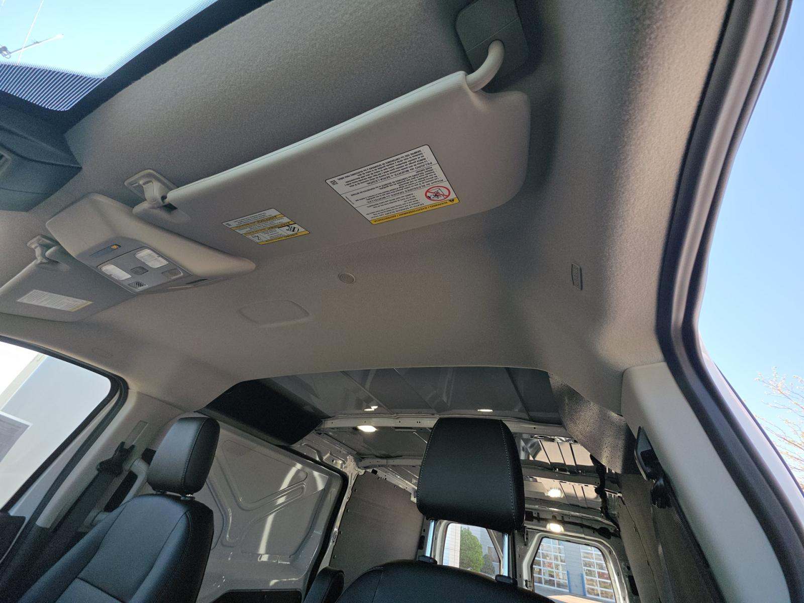 FORD TRANSIT 150 - 7