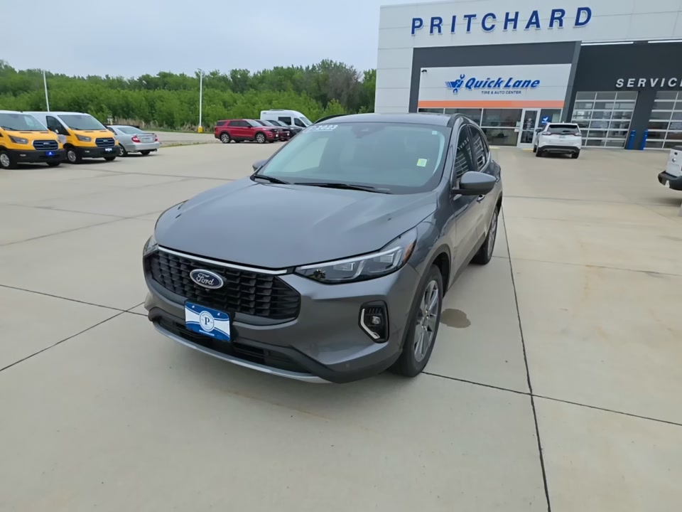 2023 Ford Escape Platinum AWD