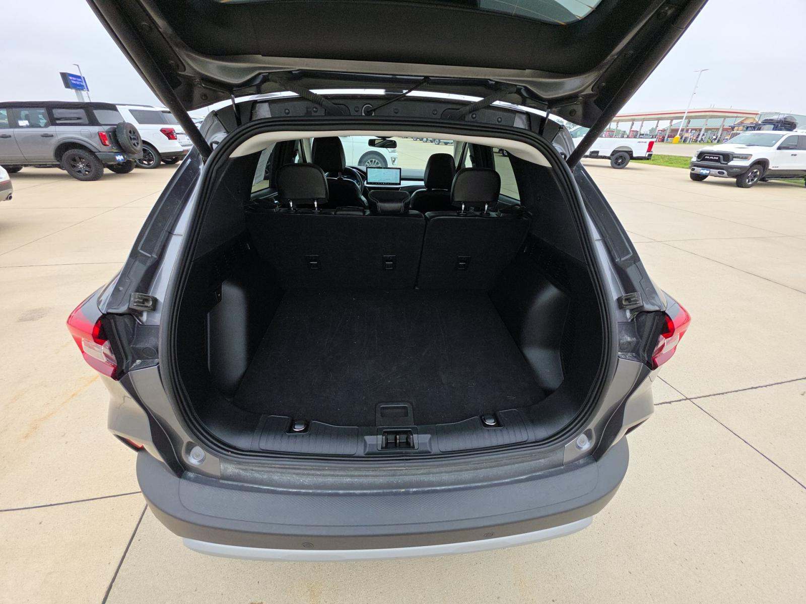 2023 Ford Escape Platinum AWD