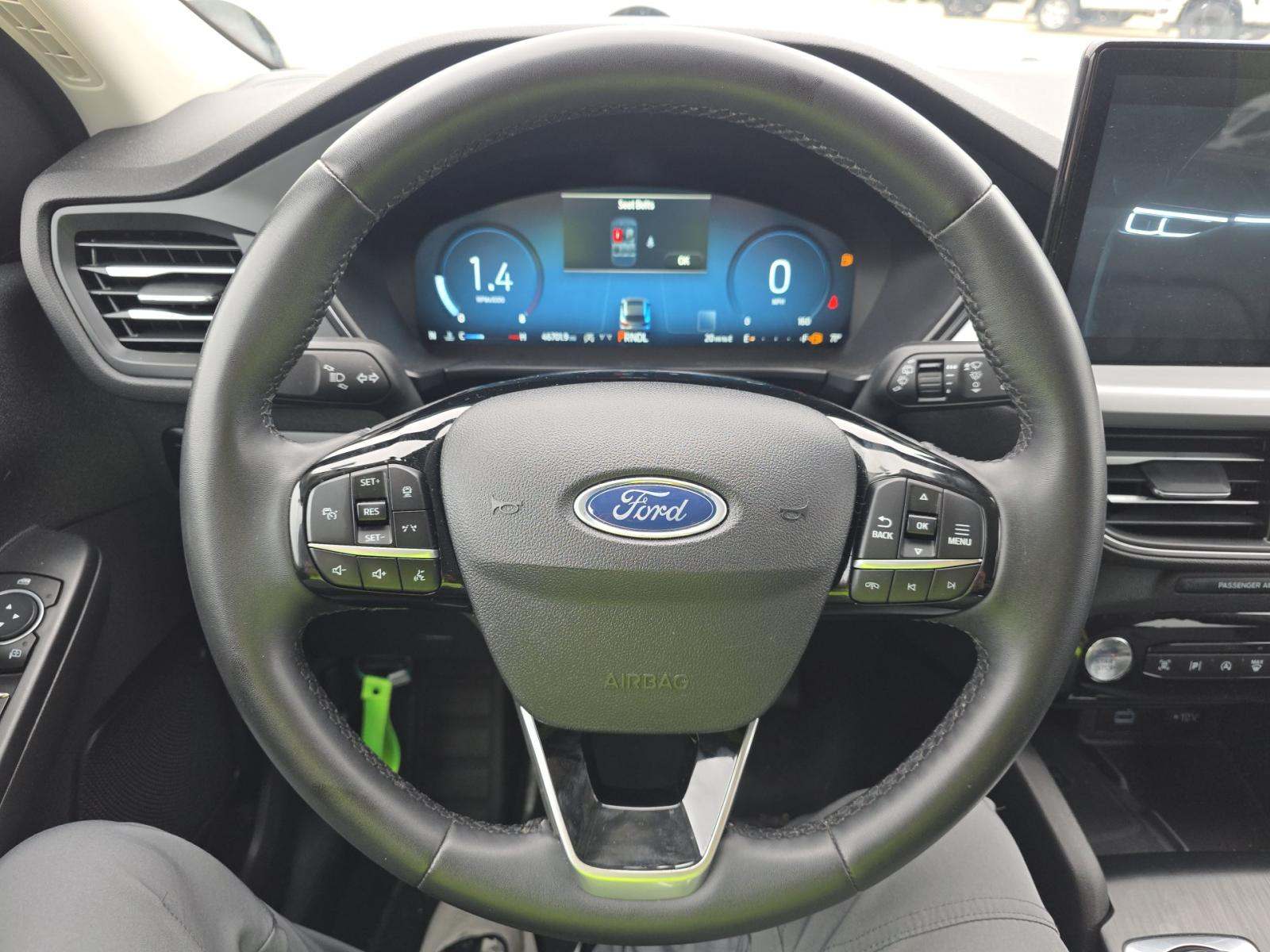 2023 Ford Escape Platinum AWD