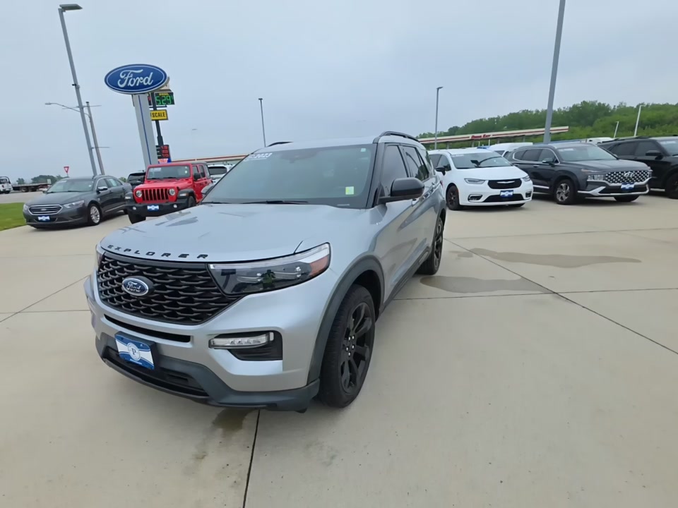 2023 Ford Explorer ST-Line AWD