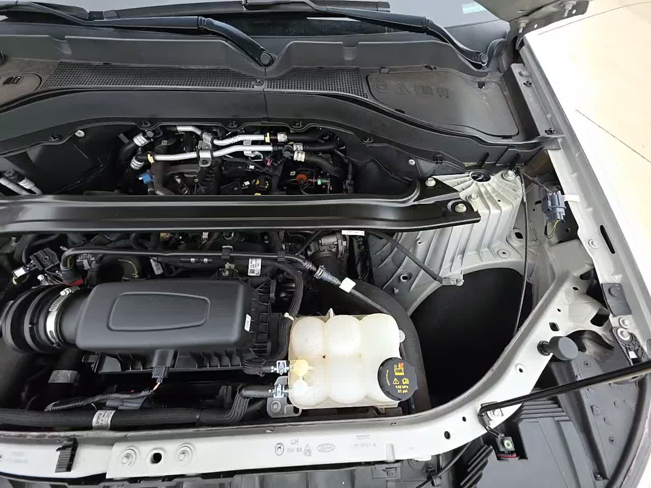 2023 Ford Explorer ST-Line AWD
