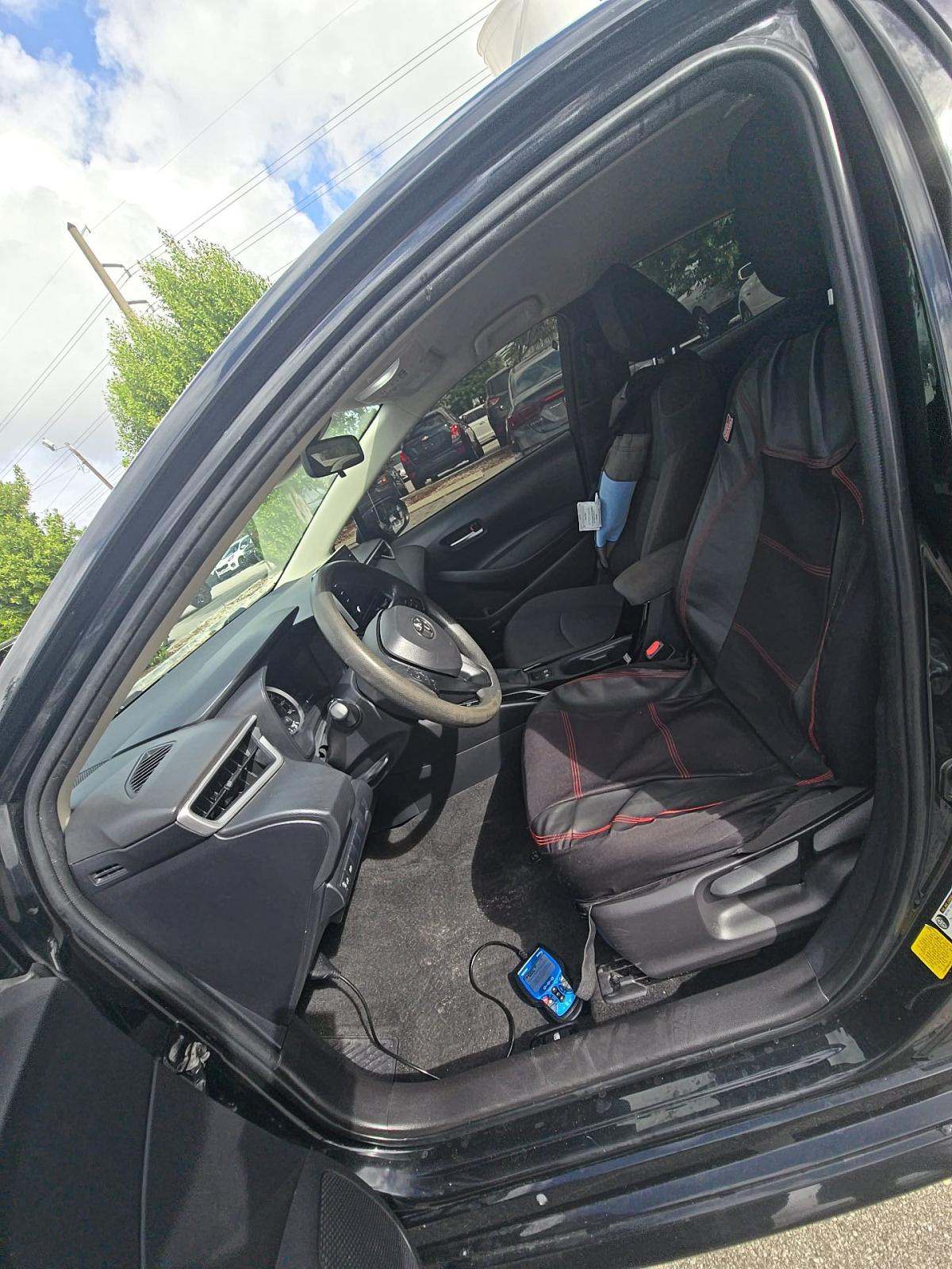 2021 Toyota Corolla LE FWD