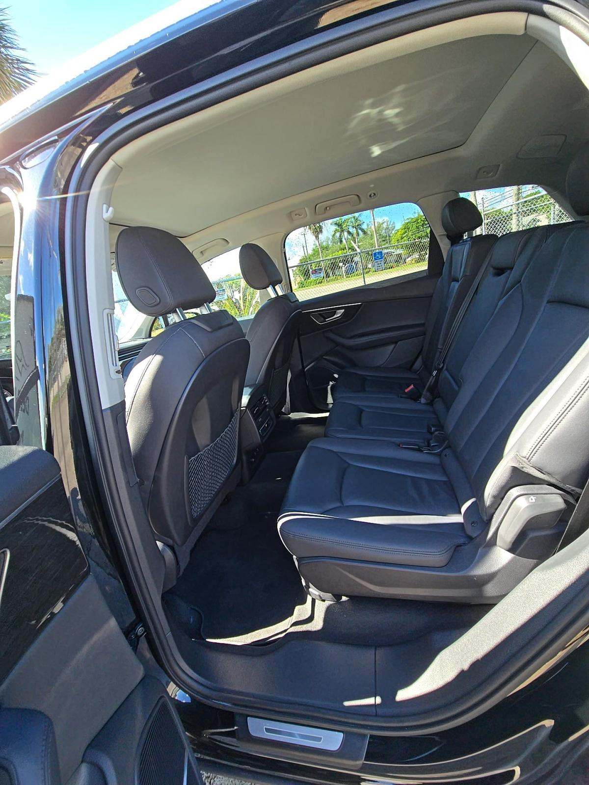 2024 Audi Q7 Premium Plus AWD