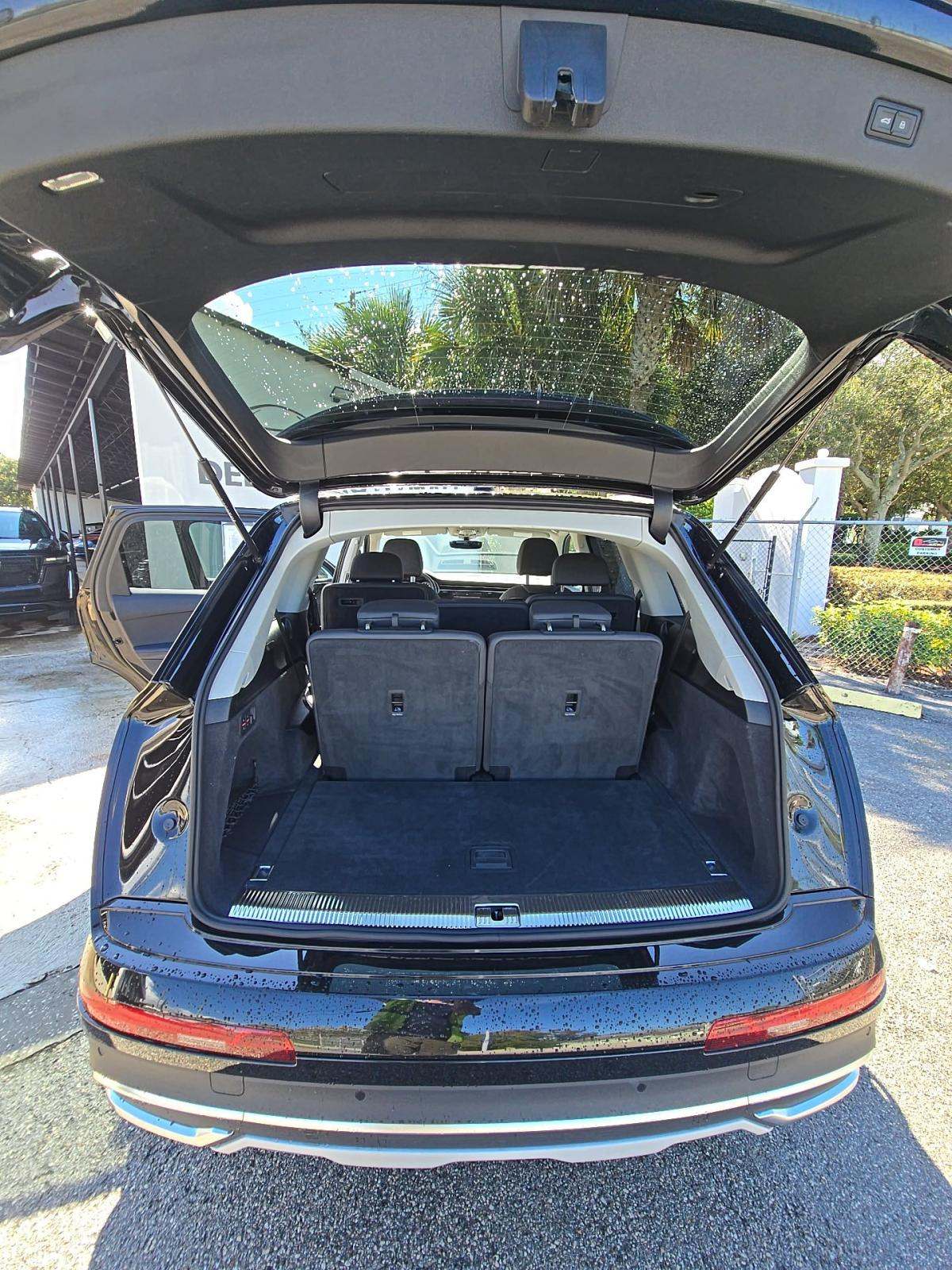 2024 Audi Q7 Premium Plus AWD