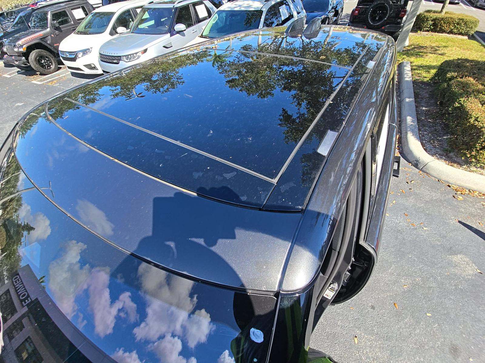 2023 Land Rover Range Rover SE AWD