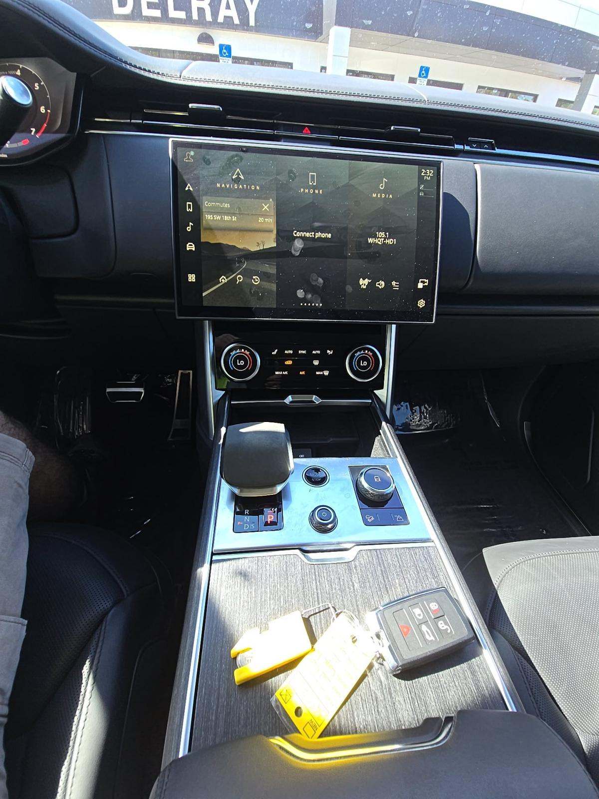 2023 Land Rover Range Rover SE AWD