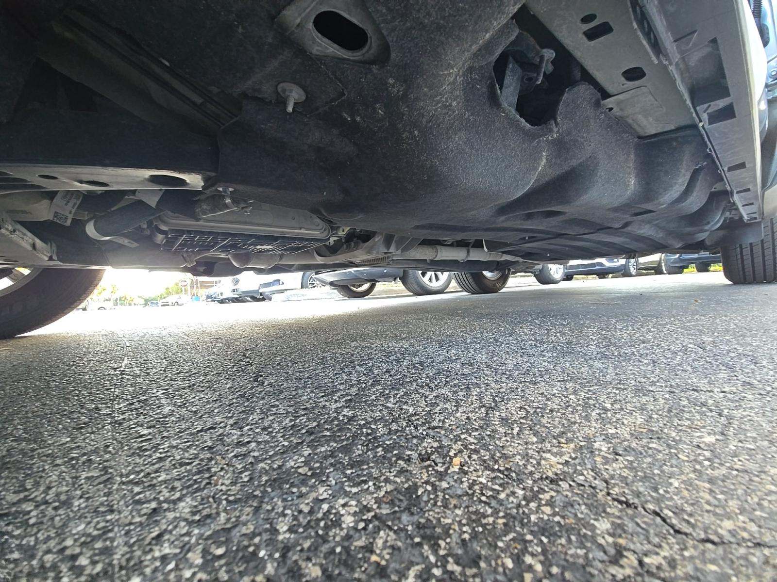 2023 Ford Explorer XLT RWD