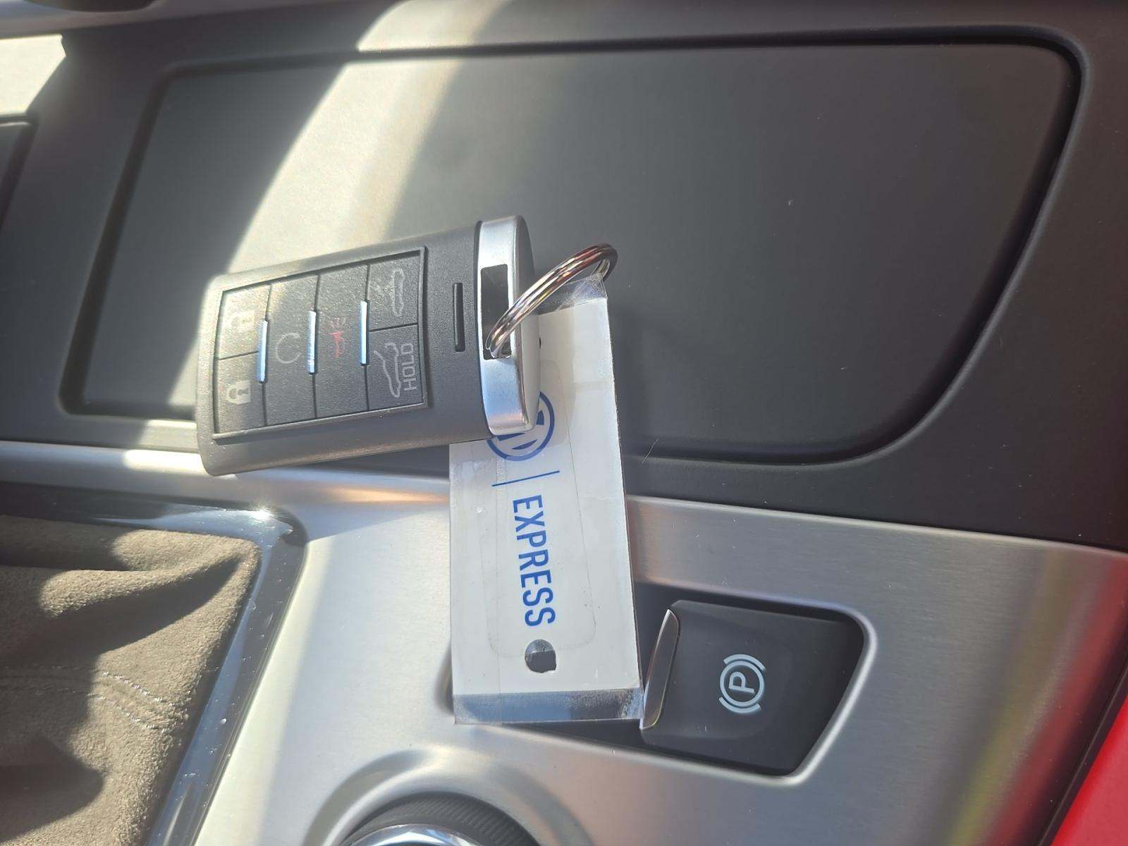 CHEVROLET CORVETTE - 8