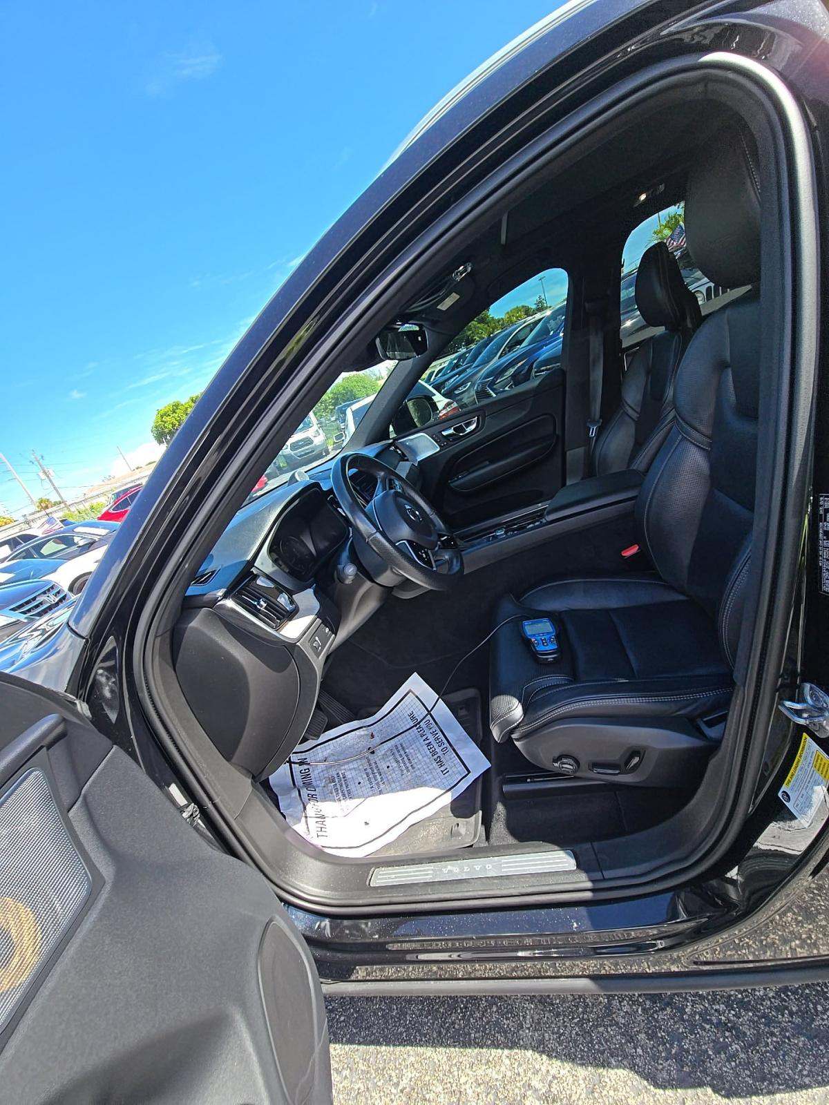 2019 Volvo XC60 T6 Inscription AWD