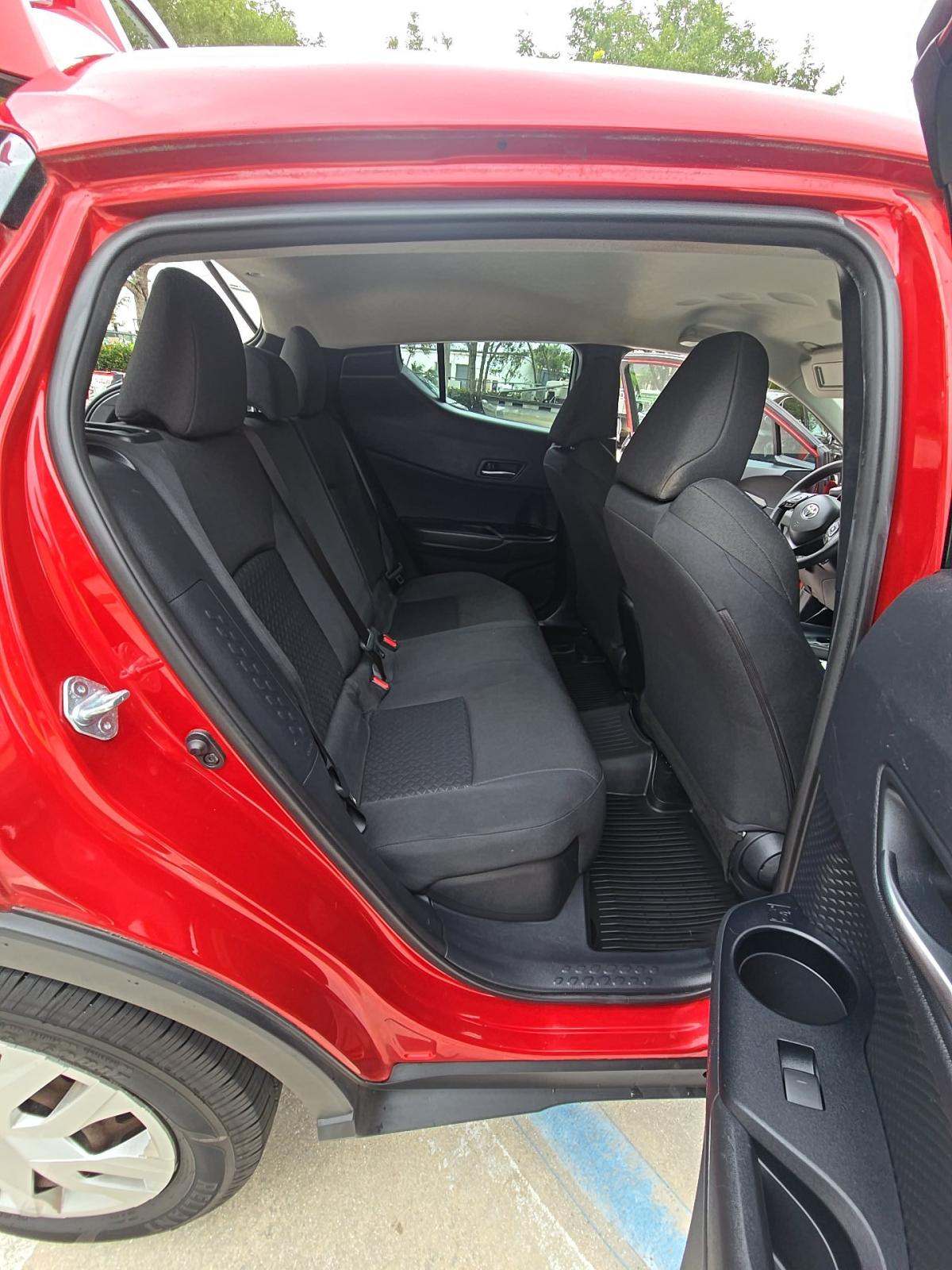 2020 Toyota C-HR LE FWD