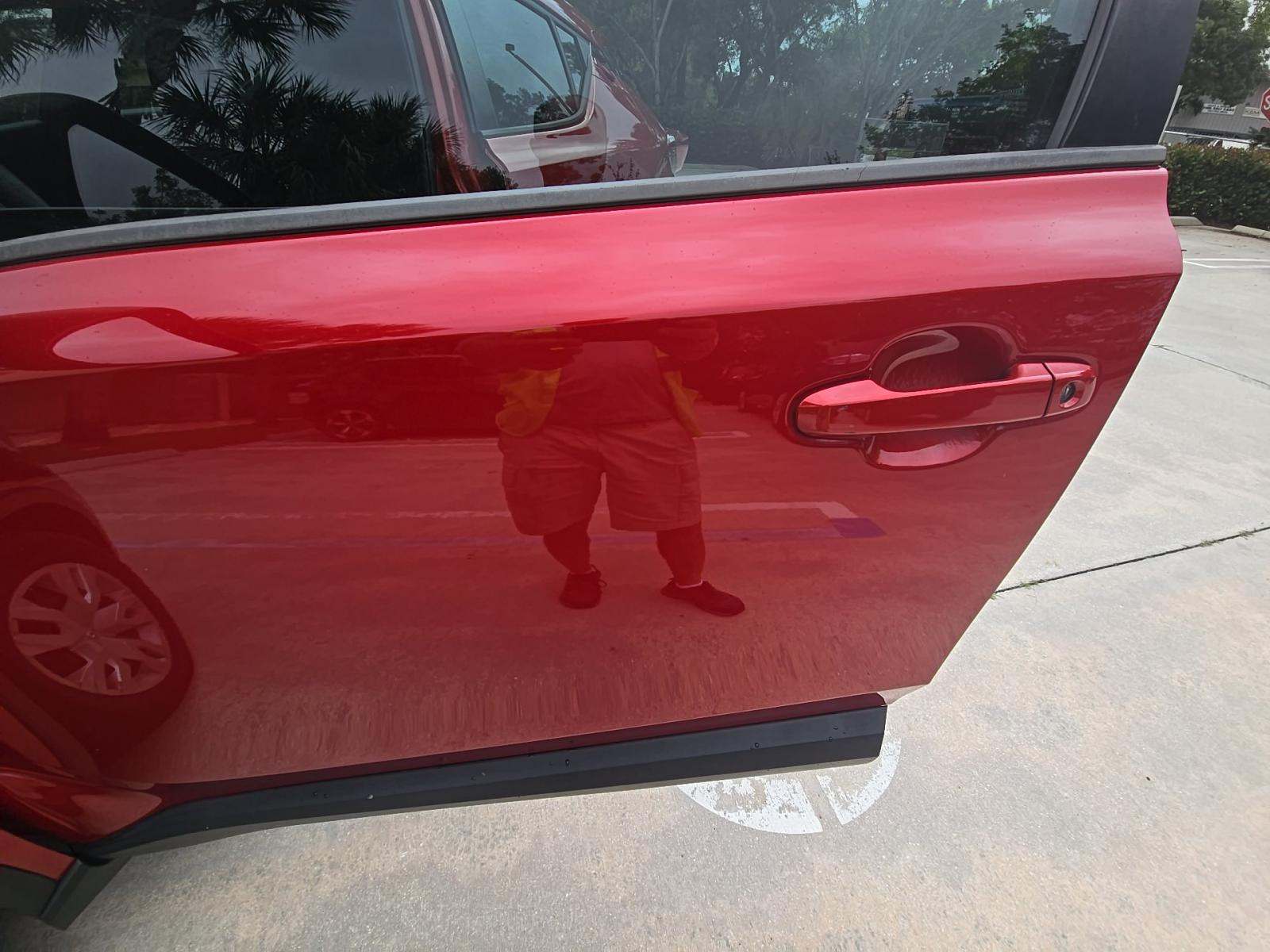 2020 Toyota C-HR LE FWD