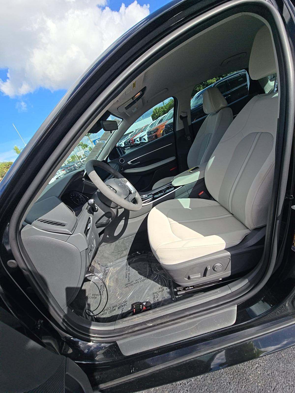 2022 Hyundai Sonata SEL FWD