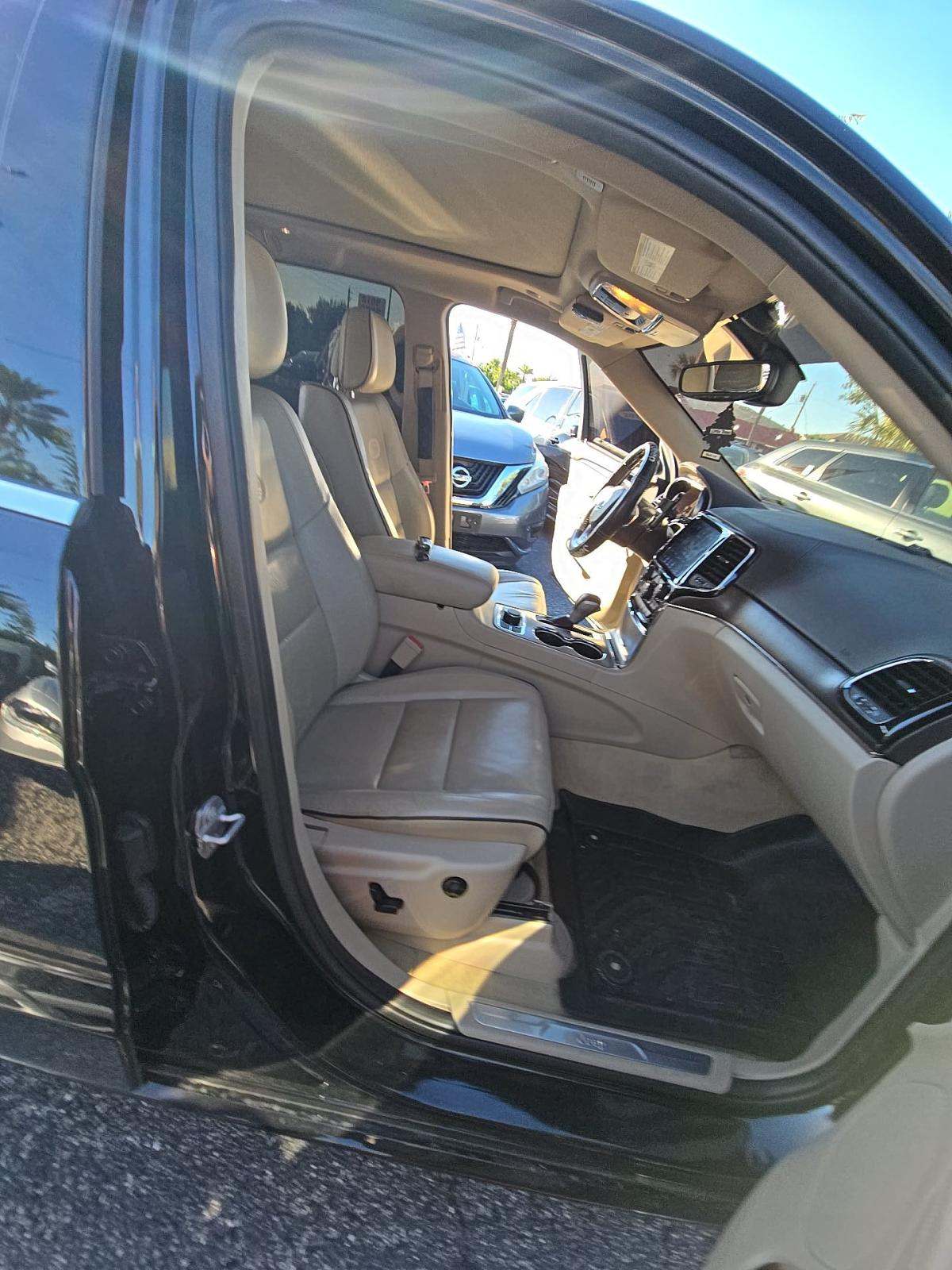 2020 Jeep Grand Cherokee Overland AWD