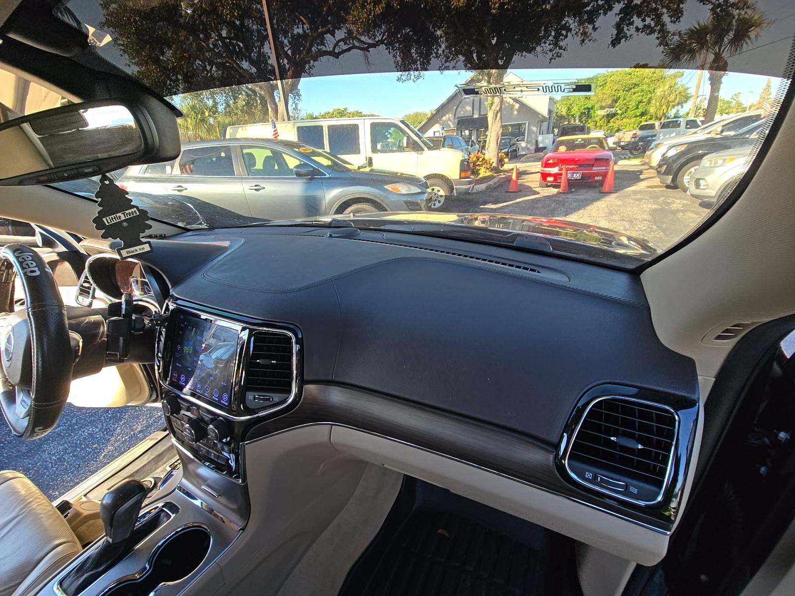 2020 Jeep Grand Cherokee Overland AWD