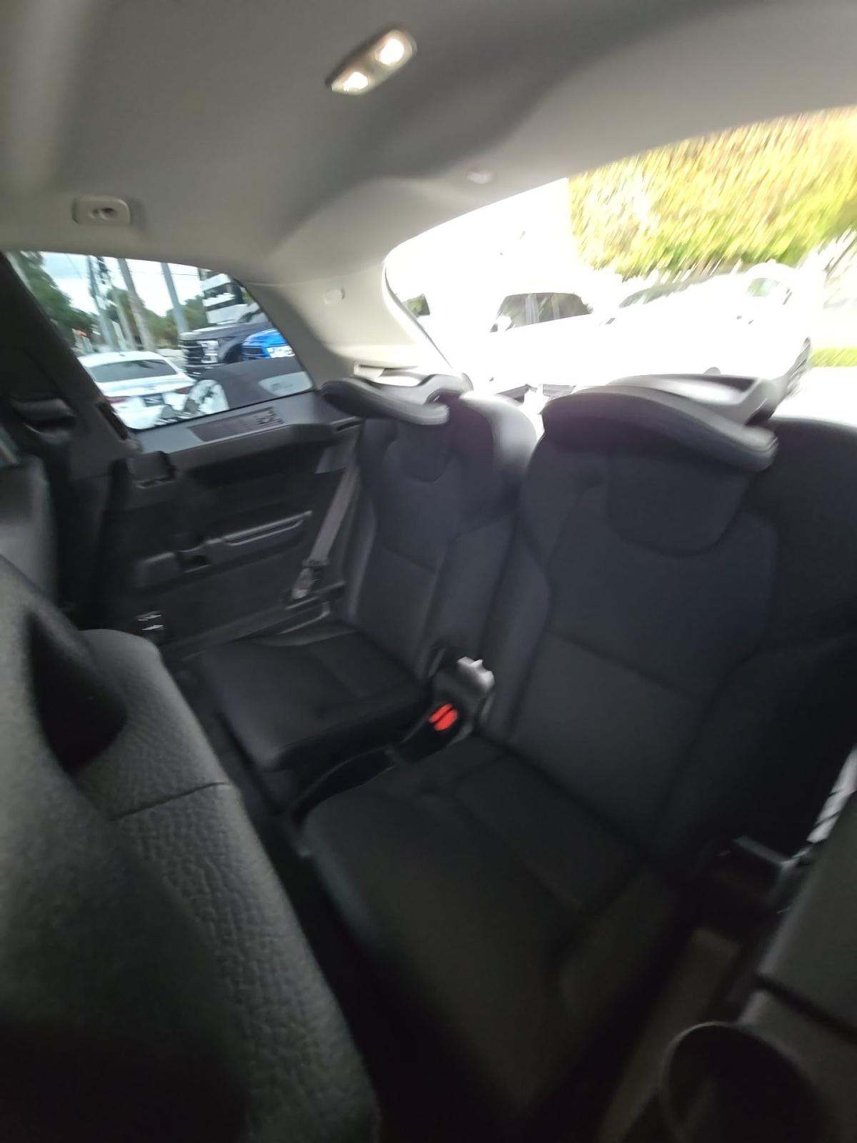 2023 Volvo XC90 B6 Plus AWD