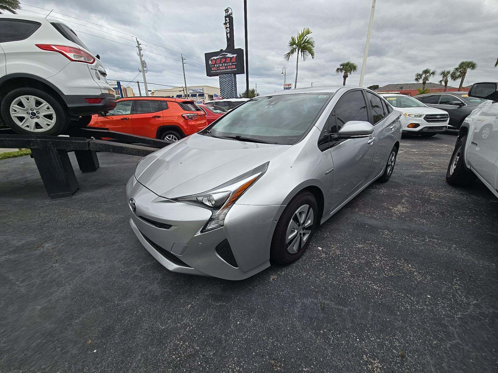 2017 Toyota Prius Four FWD