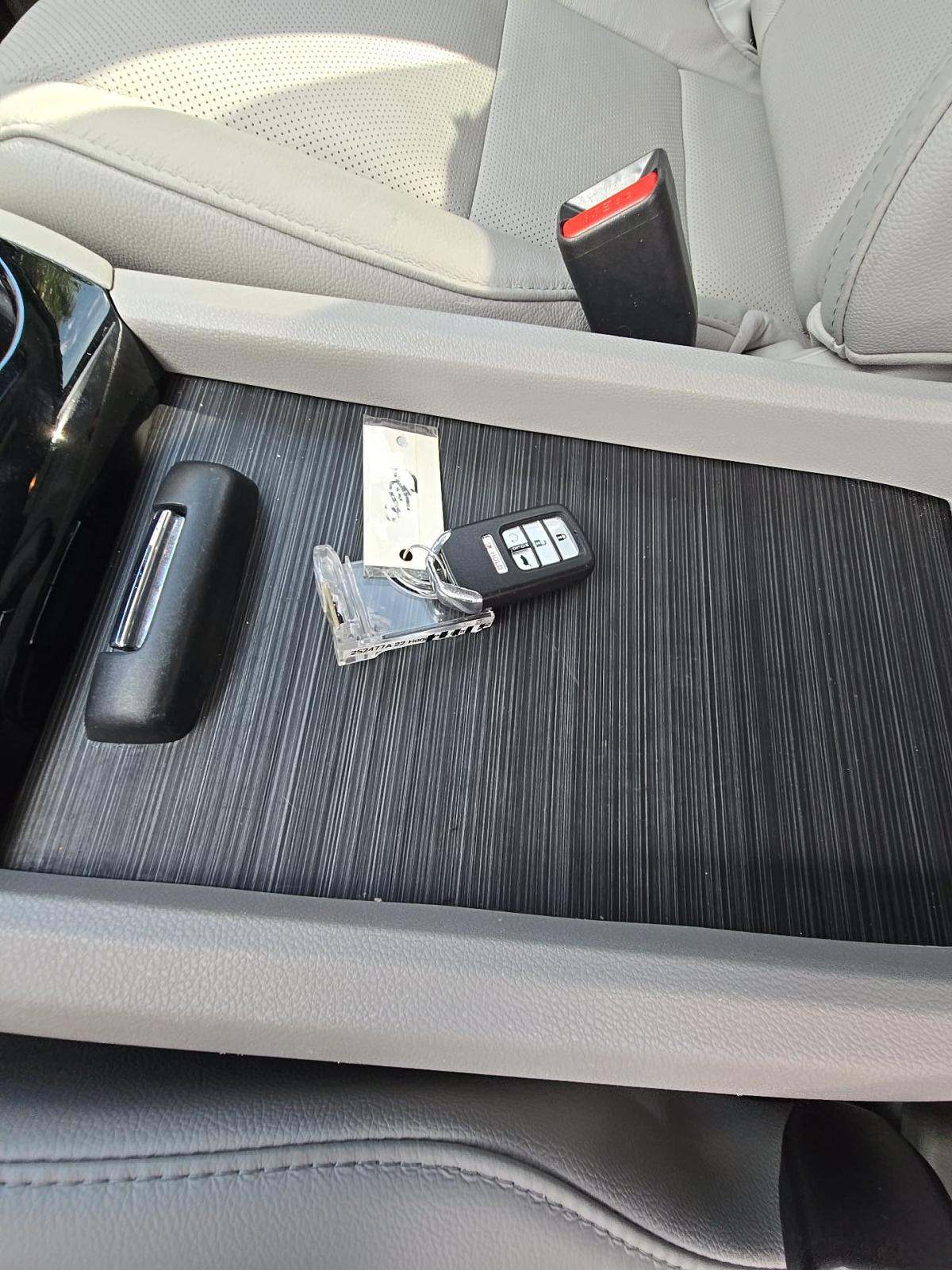 2022 Honda Pilot Elite AWD