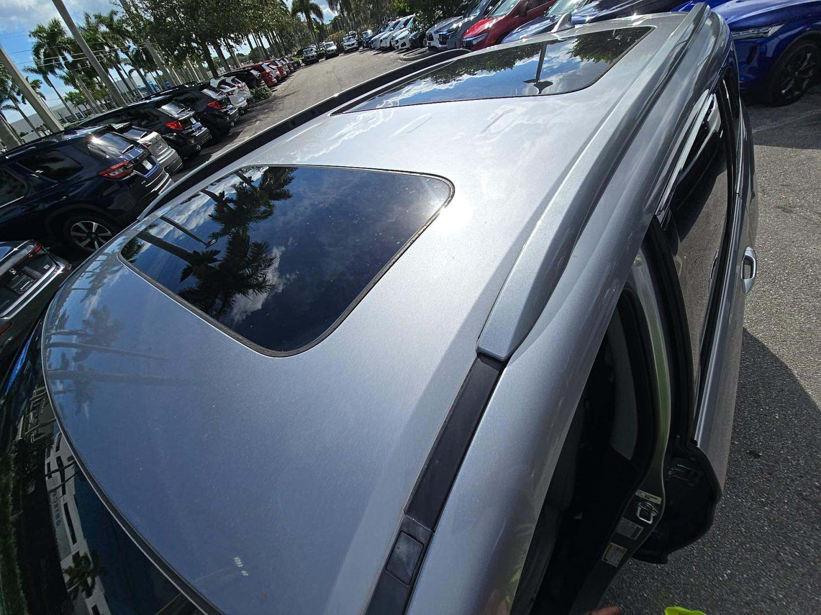 2022 Honda Pilot Elite AWD