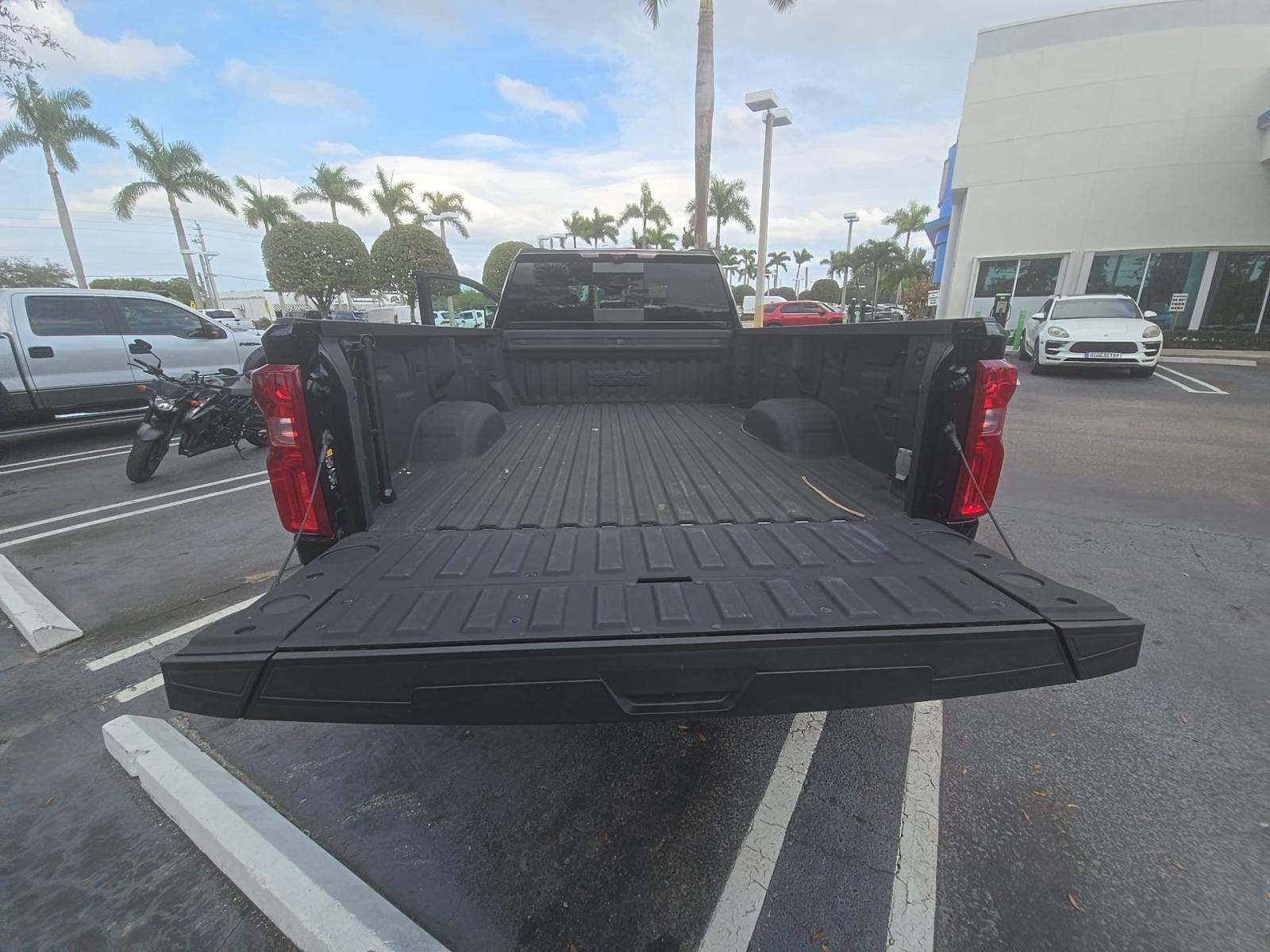 2024 Chevrolet Silverado 3500HD High Country AWD