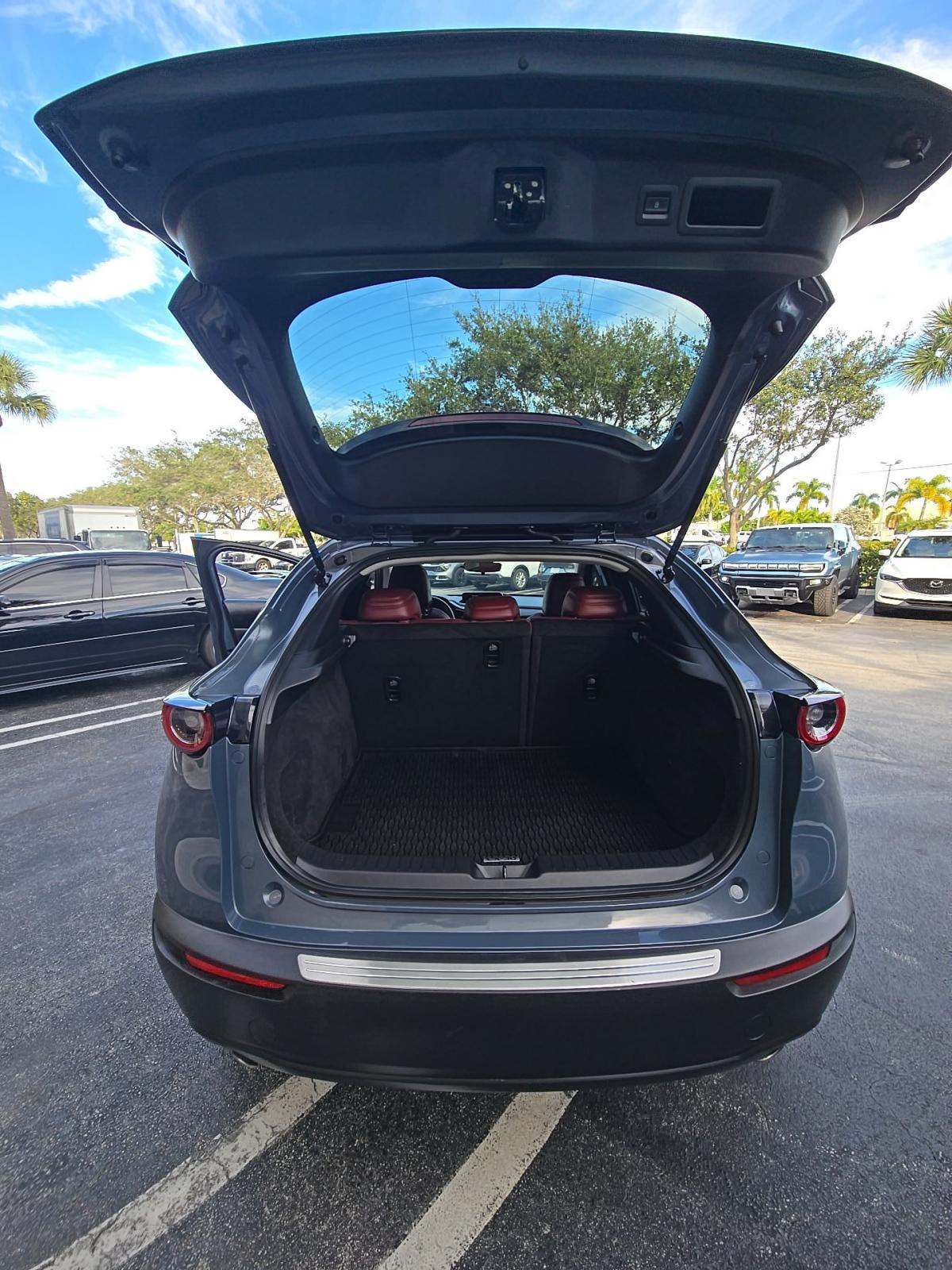 2023 MAZDA CX-30 2.5 S Carbon Edition AWD