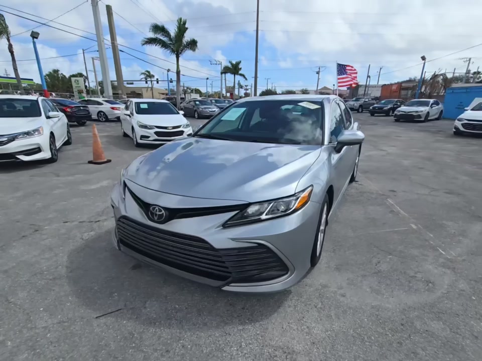 2023 Toyota Camry LE FWD