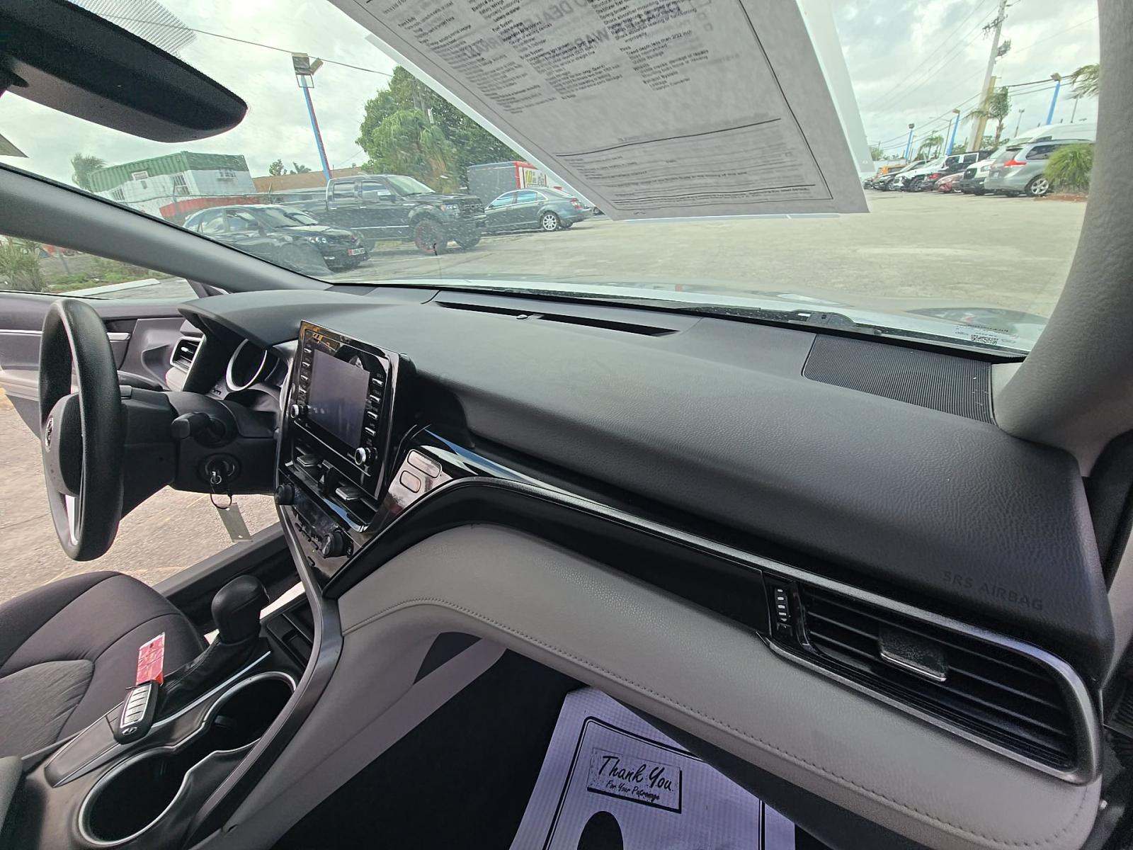 2023 Toyota Camry LE FWD