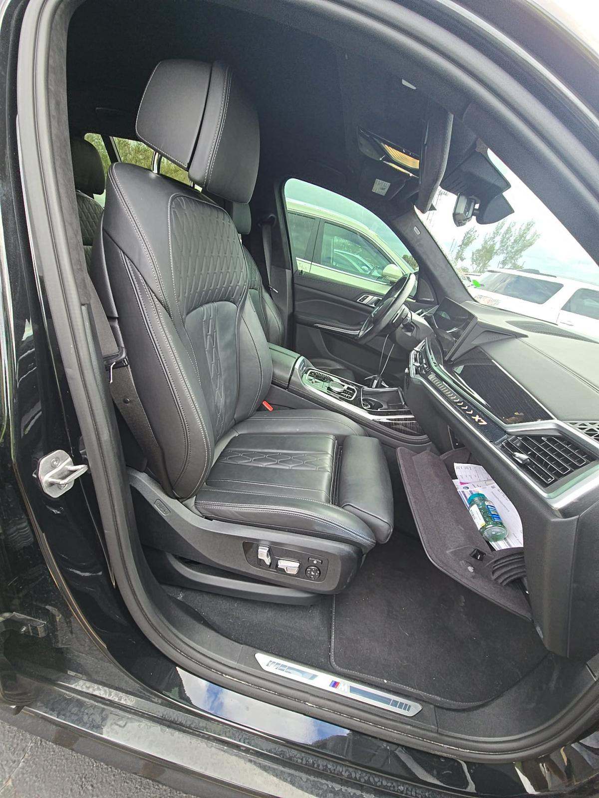 2023 BMW X7 xDrive40i AWD