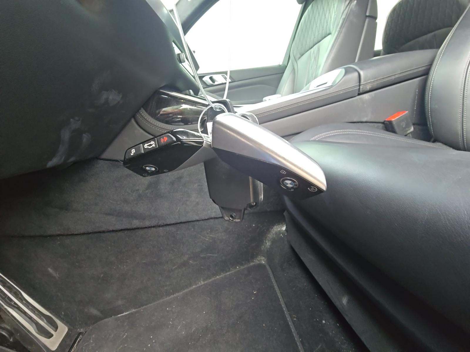 2023 BMW X7 xDrive40i AWD