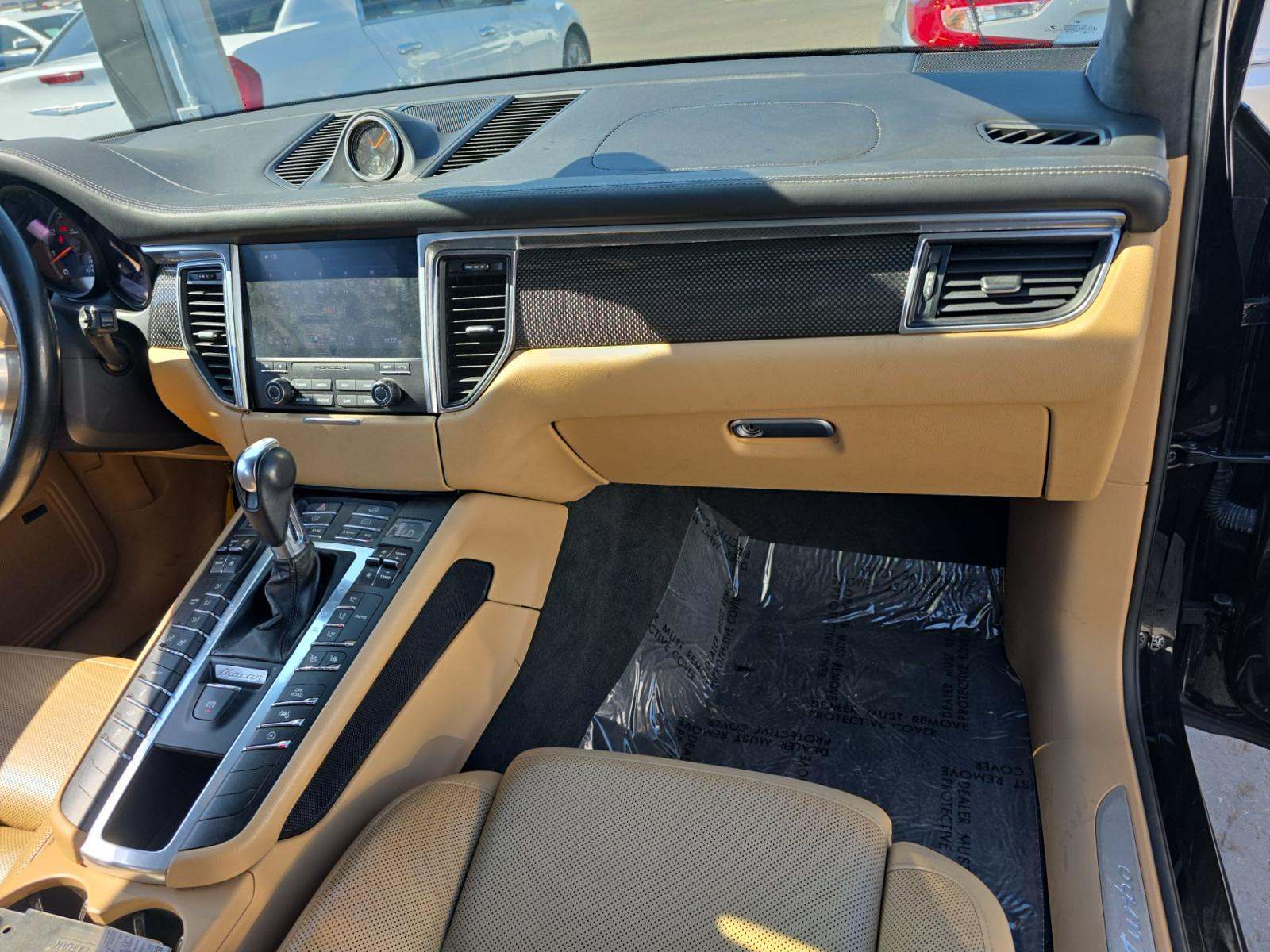 2017 Porsche Macan Turbo AWD