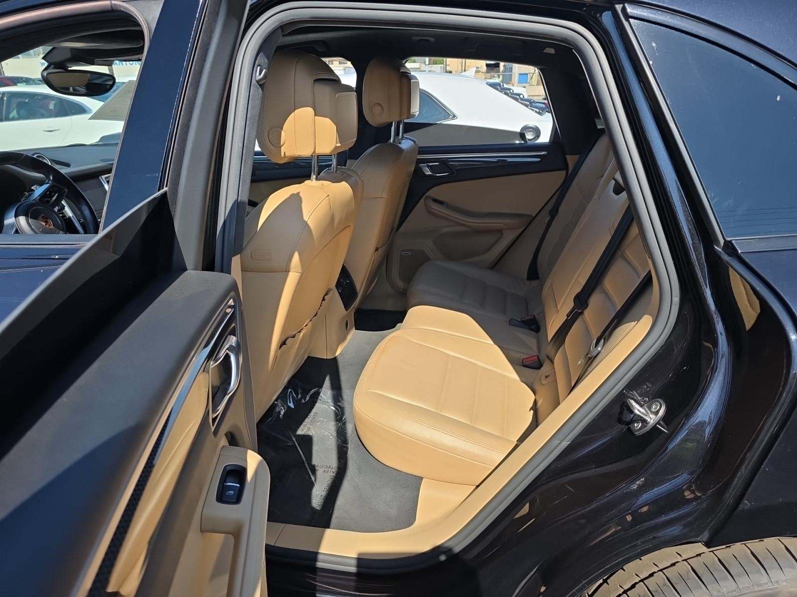 2017 Porsche Macan Turbo AWD