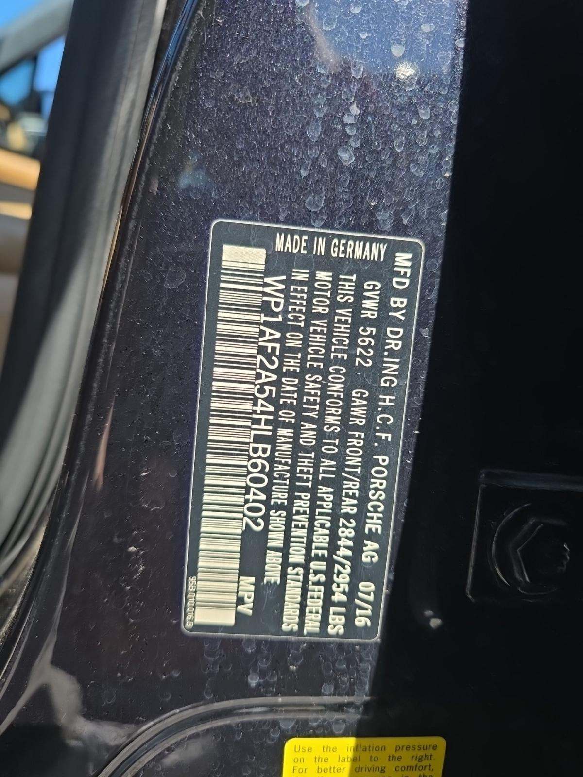 2017 Porsche Macan Turbo AWD