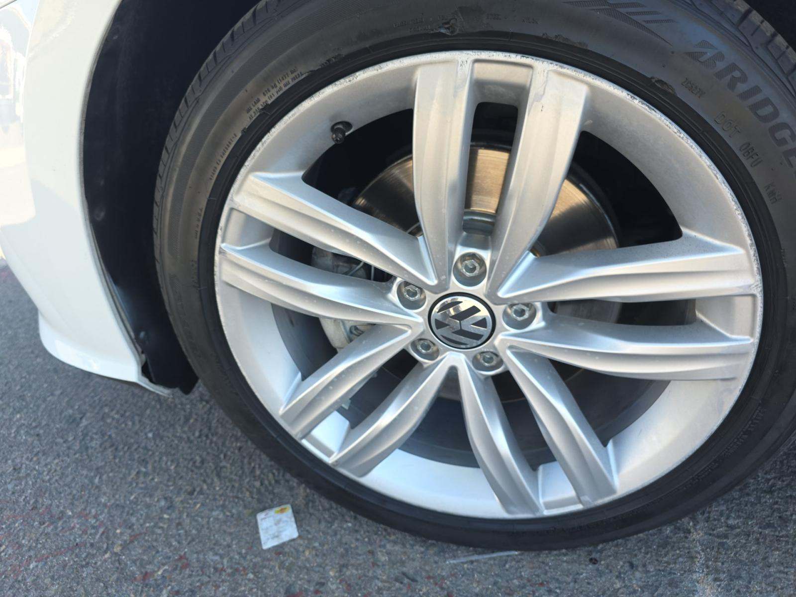 2019 Volkswagen Passat 2.0T Wolfsburg Edition FWD