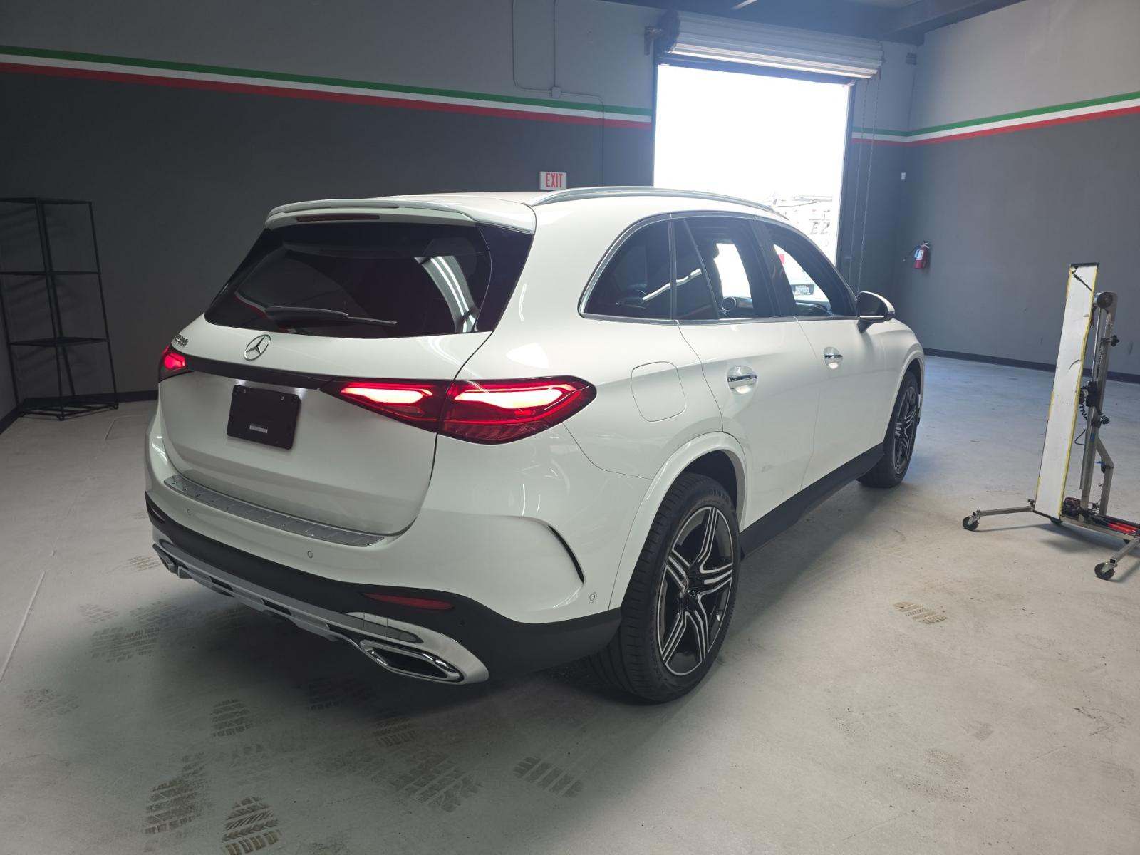 MERCEDES-BENZ GLC-CLASS - 3