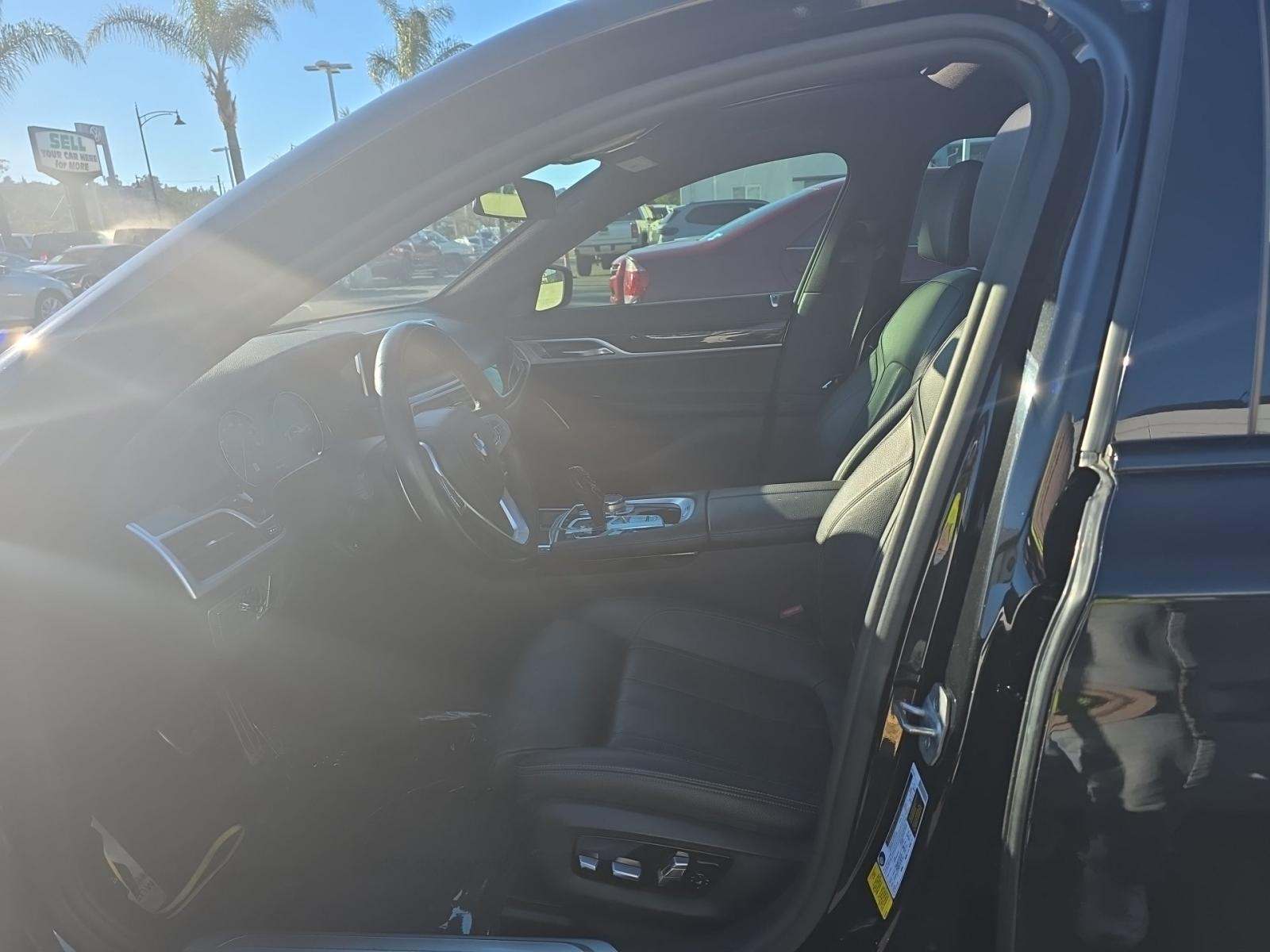 2019 BMW 7 Series 740i RWD