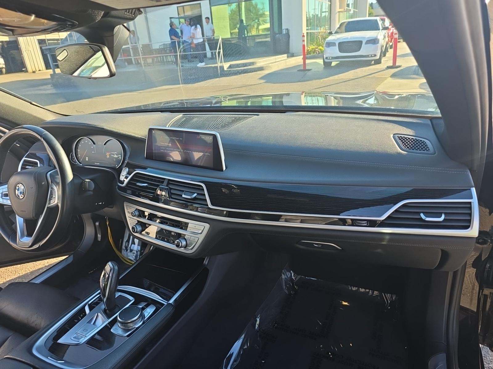 2019 BMW 7 Series 740i RWD