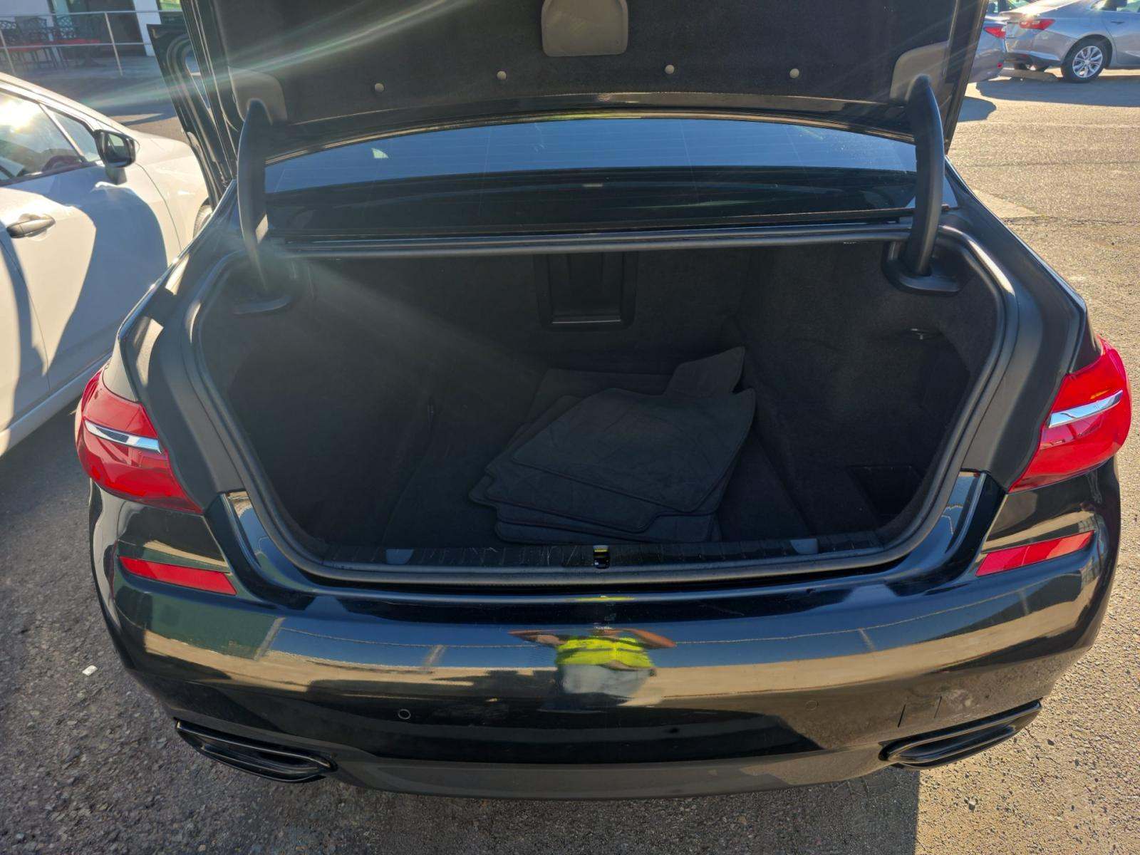 2019 BMW 7 Series 740i RWD