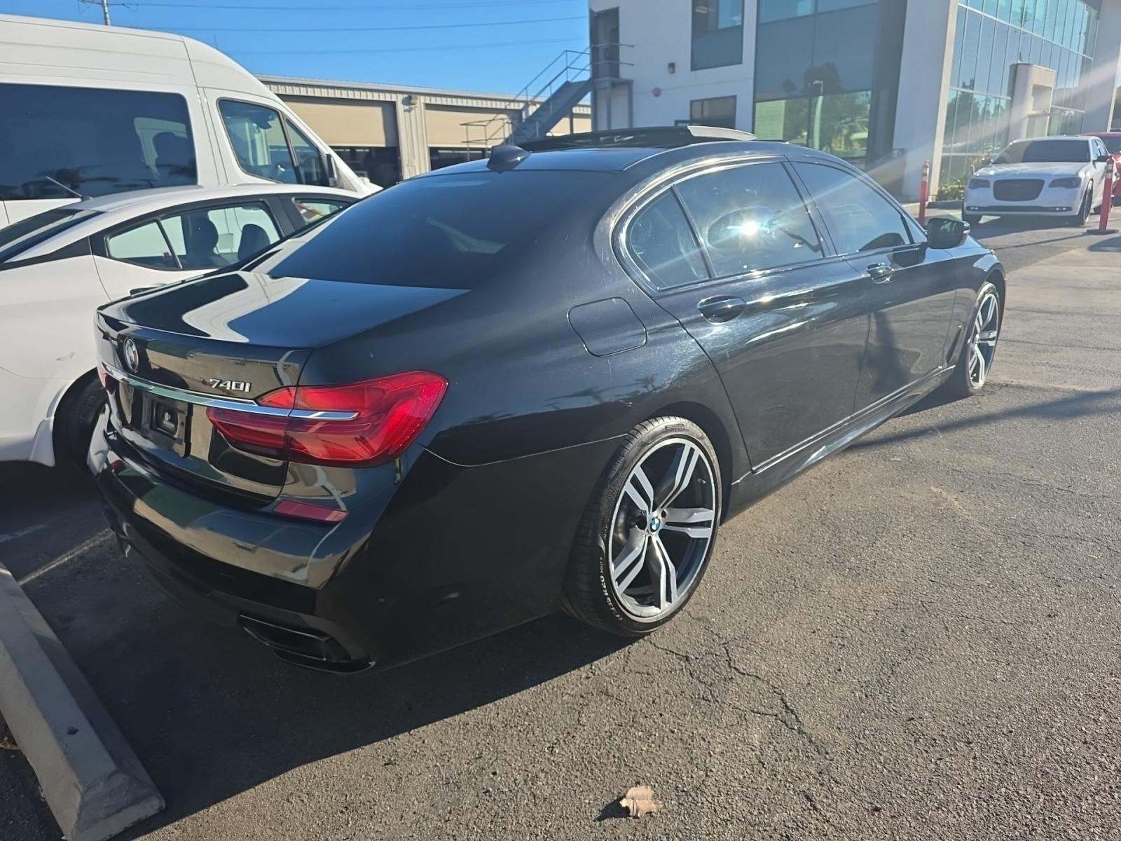 2019 BMW 7 Series 740i RWD