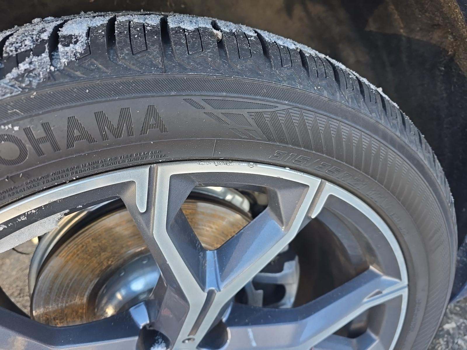 2022 BMW X5 xDrive40i AWD