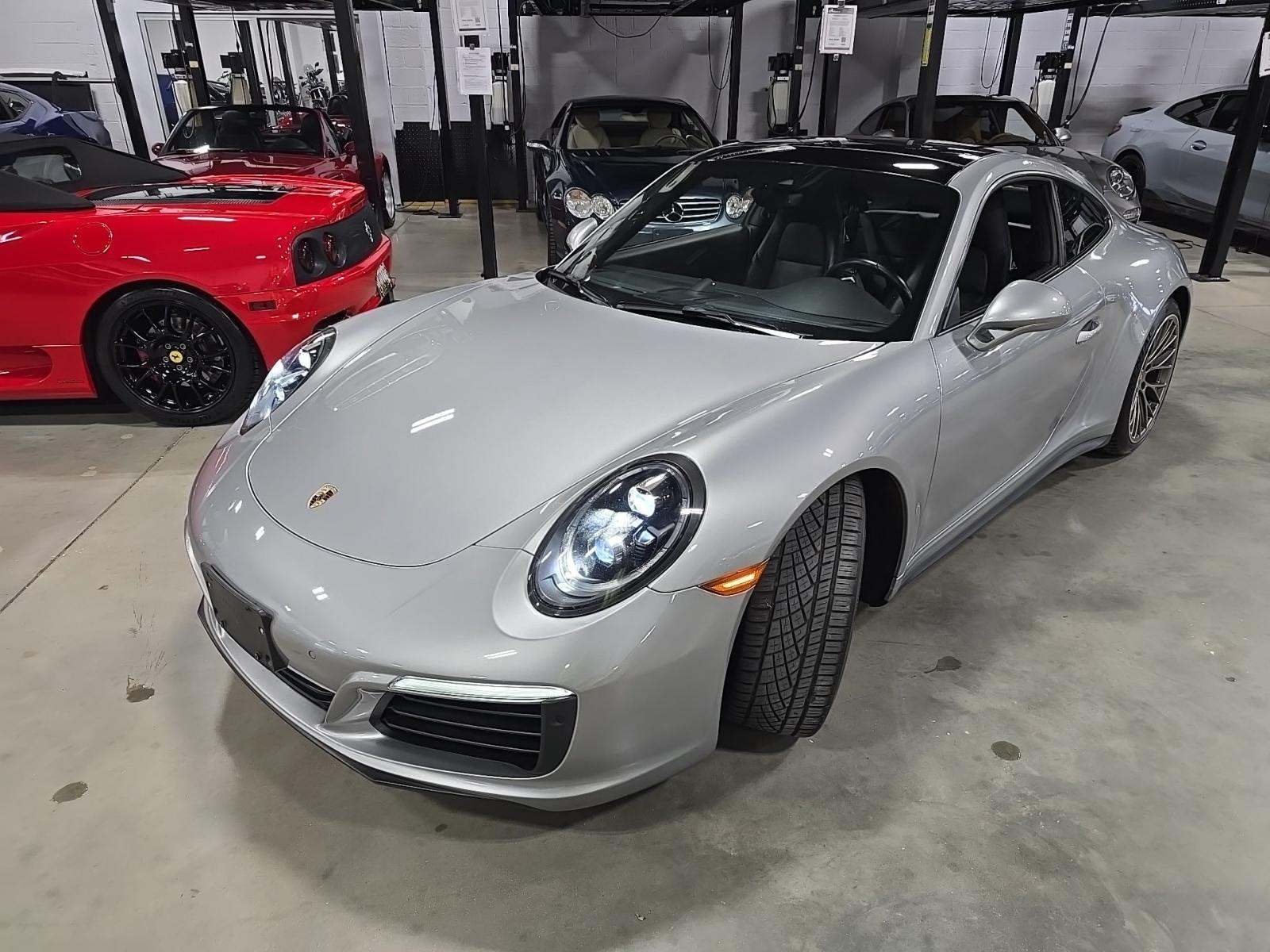 2018 Porsche 911 Carrera 4S