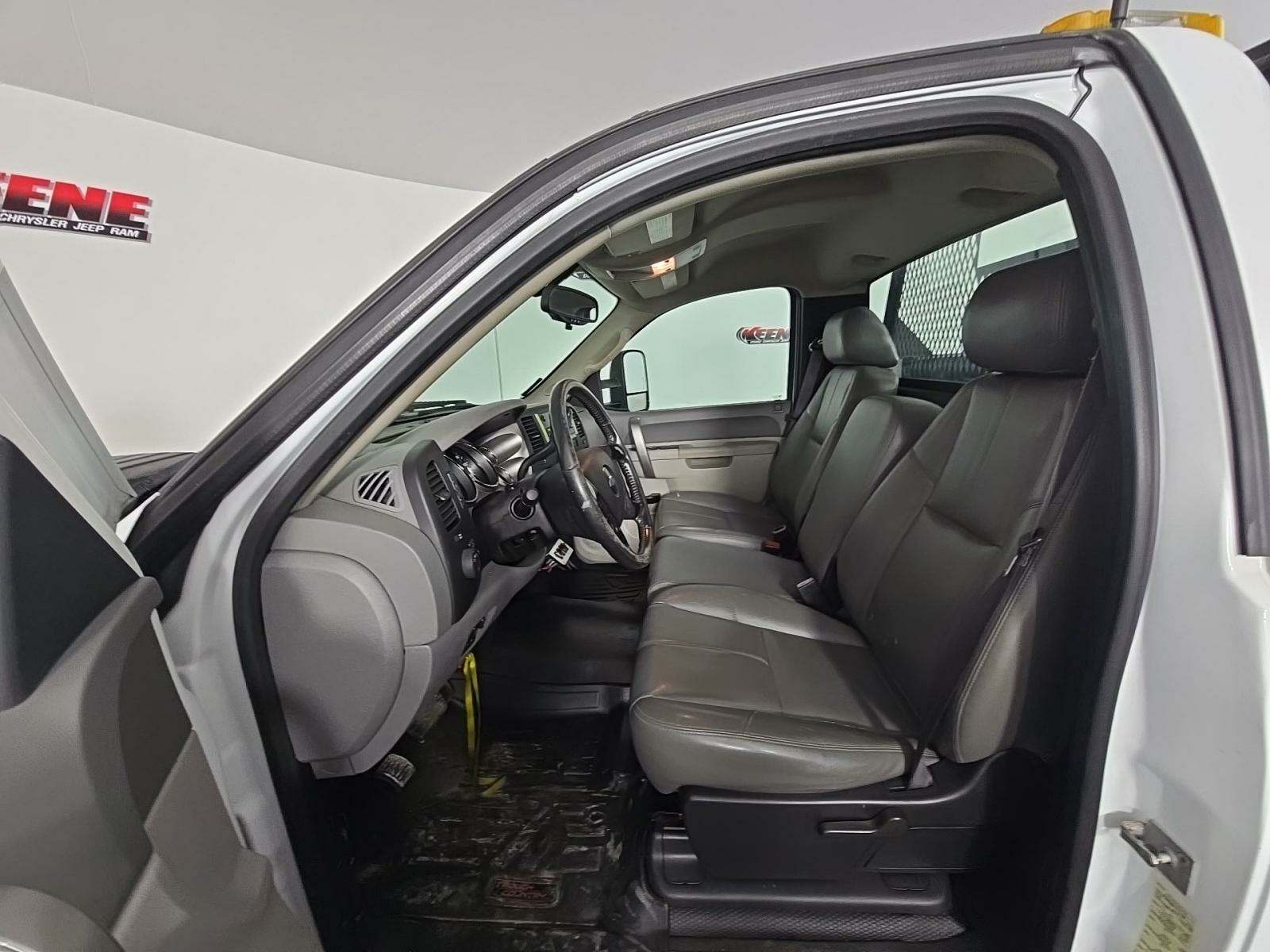 2013 Chevrolet Silverado 3500HD Work Truck RWD