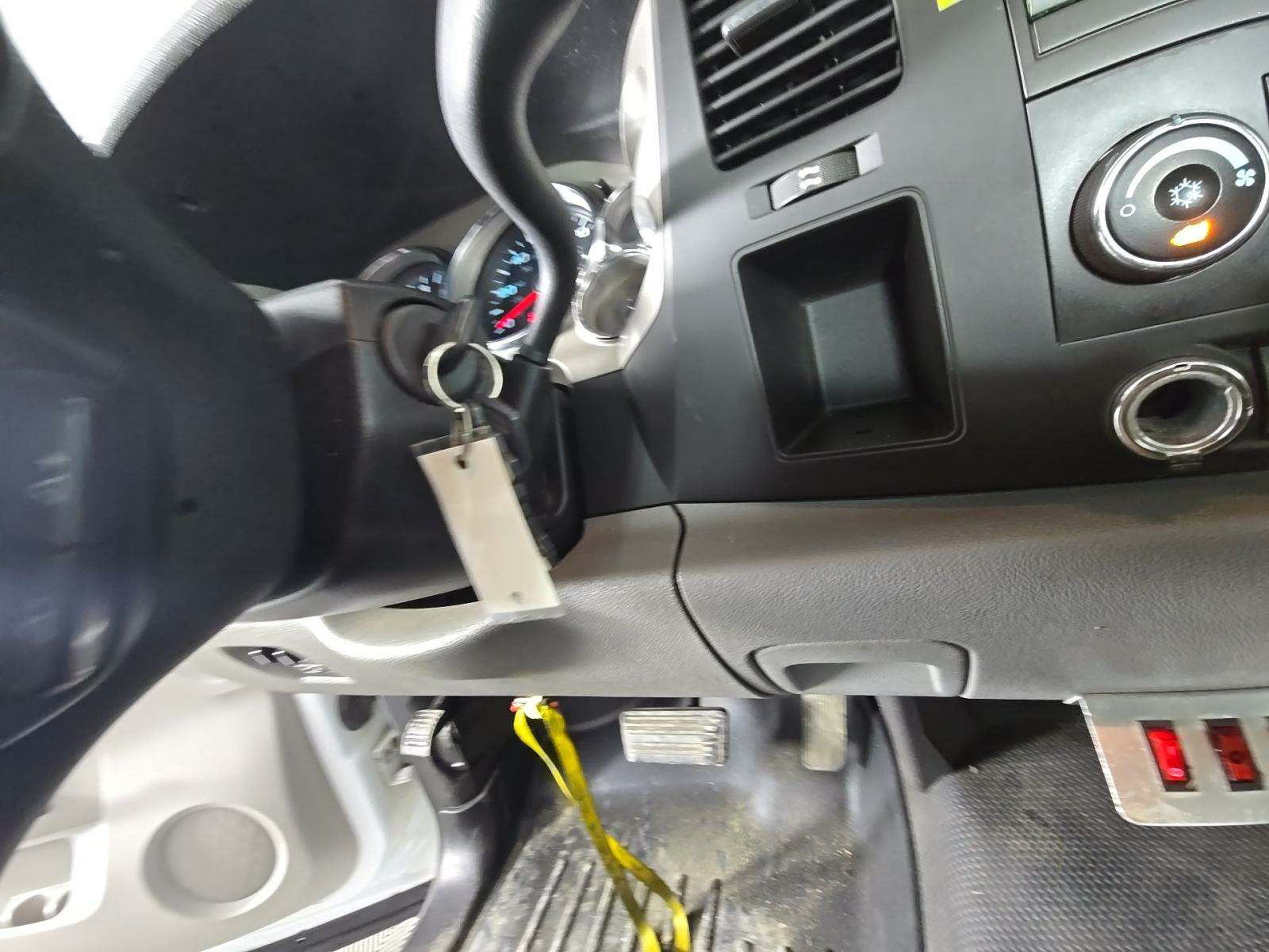 2013 Chevrolet Silverado 3500HD Work Truck RWD